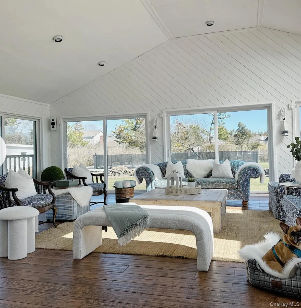 250 Oneck Lane, Southampton, NY, 5 Bedrooms Bedrooms, 12 Rooms Rooms,2 BathroomsBathrooms,Residential Lease,For Rent,Oneck,0,1002341 250 Oneck Lane, Southampton, NY, 5 Bedrooms Bedrooms, 12 Rooms Rooms,2 BathroomsBathrooms,Residential Lease,For Rent,Oneck,0,1002341
