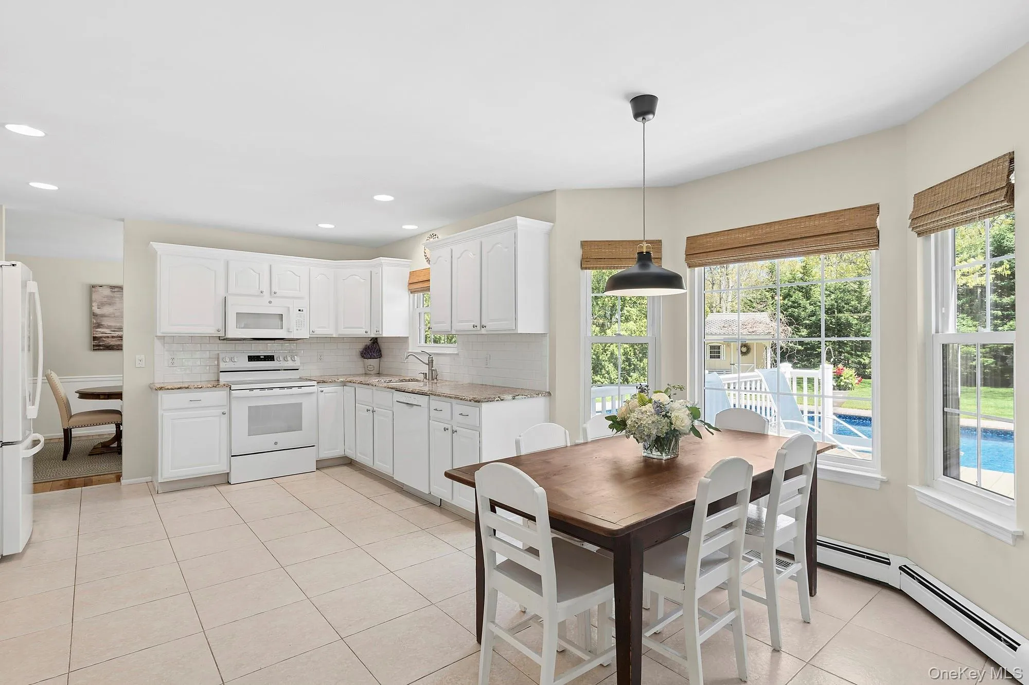 15 Rosebriar Lane, Southampton, NY, 3 Bedrooms Bedrooms, 6 Rooms Rooms,2 BathroomsBathrooms,Residential,For Rent,Rosebriar,0,1002342 15 Rosebriar Lane, Southampton, NY, 3 Bedrooms Bedrooms, 6 Rooms Rooms,2 BathroomsBathrooms,Residential,For Rent,Rosebriar,0,1002342