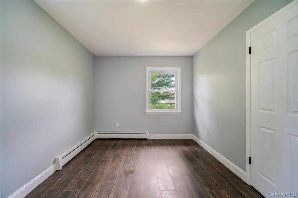 29 Beth Drive, Middletown, NY, 4 Bedrooms Bedrooms, 8 Rooms Rooms,2 BathroomsBathrooms,Residential,For Rent,Beth,0,1002343 29 Beth Drive, Middletown, NY, 4 Bedrooms Bedrooms, 8 Rooms Rooms,2 BathroomsBathrooms,Residential,For Rent,Beth,0,1002343