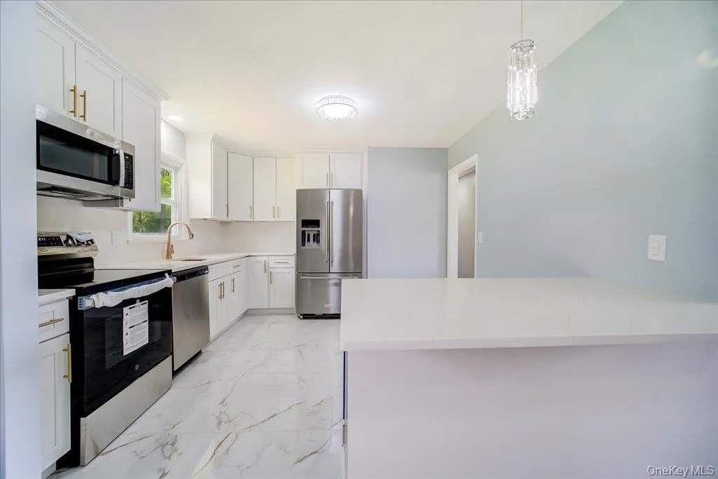 29 Beth Drive, Middletown, NY, 4 Bedrooms Bedrooms, 8 Rooms Rooms,2 BathroomsBathrooms,Residential,For Rent,Beth,0,1002343 29 Beth Drive, Middletown, NY, 4 Bedrooms Bedrooms, 8 Rooms Rooms,2 BathroomsBathrooms,Residential,For Rent,Beth,0,1002343