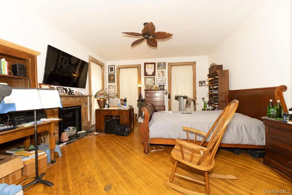 529 Manhattan Avenue, New York, NY, 5 Bedrooms Bedrooms, 9 Rooms Rooms,3 BathroomsBathrooms,Residential Sale,For Rent,Manhattan,0,1002344 529 Manhattan Avenue, New York, NY, 5 Bedrooms Bedrooms, 9 Rooms Rooms,3 BathroomsBathrooms,Residential Sale,For Rent,Manhattan,0,1002344
