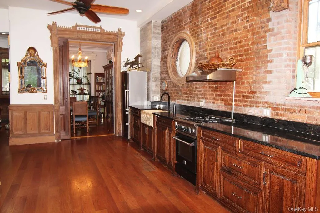 529 Manhattan Avenue, New York, NY, 5 Bedrooms Bedrooms, 9 Rooms Rooms,3 BathroomsBathrooms,Residential Sale,For Rent,Manhattan,0,1002344 529 Manhattan Avenue, New York, NY, 5 Bedrooms Bedrooms, 9 Rooms Rooms,3 BathroomsBathrooms,Residential Sale,For Rent,Manhattan,0,1002344