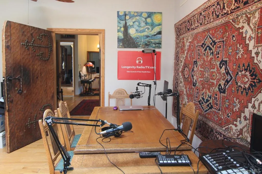 529 Manhattan Avenue, New York, NY, 5 Bedrooms Bedrooms, 9 Rooms Rooms,3 BathroomsBathrooms,Residential Sale,For Rent,Manhattan,0,1002344 529 Manhattan Avenue, New York, NY, 5 Bedrooms Bedrooms, 9 Rooms Rooms,3 BathroomsBathrooms,Residential Sale,For Rent,Manhattan,0,1002344