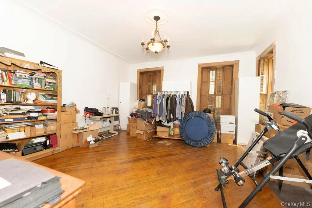 529 Manhattan Avenue, New York, NY, 5 Bedrooms Bedrooms, 9 Rooms Rooms,3 BathroomsBathrooms,Residential Sale,For Rent,Manhattan,0,1002344 529 Manhattan Avenue, New York, NY, 5 Bedrooms Bedrooms, 9 Rooms Rooms,3 BathroomsBathrooms,Residential Sale,For Rent,Manhattan,0,1002344