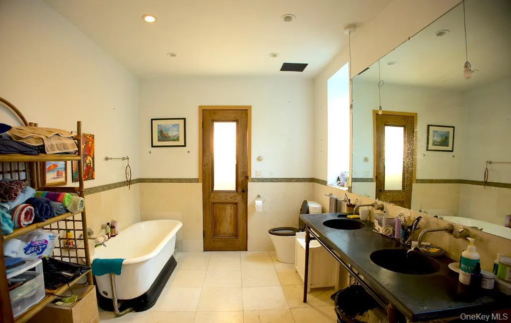 529 Manhattan Avenue, New York, NY, 5 Bedrooms Bedrooms, 9 Rooms Rooms,3 BathroomsBathrooms,Residential Sale,For Rent,Manhattan,0,1002344 529 Manhattan Avenue, New York, NY, 5 Bedrooms Bedrooms, 9 Rooms Rooms,3 BathroomsBathrooms,Residential Sale,For Rent,Manhattan,0,1002344