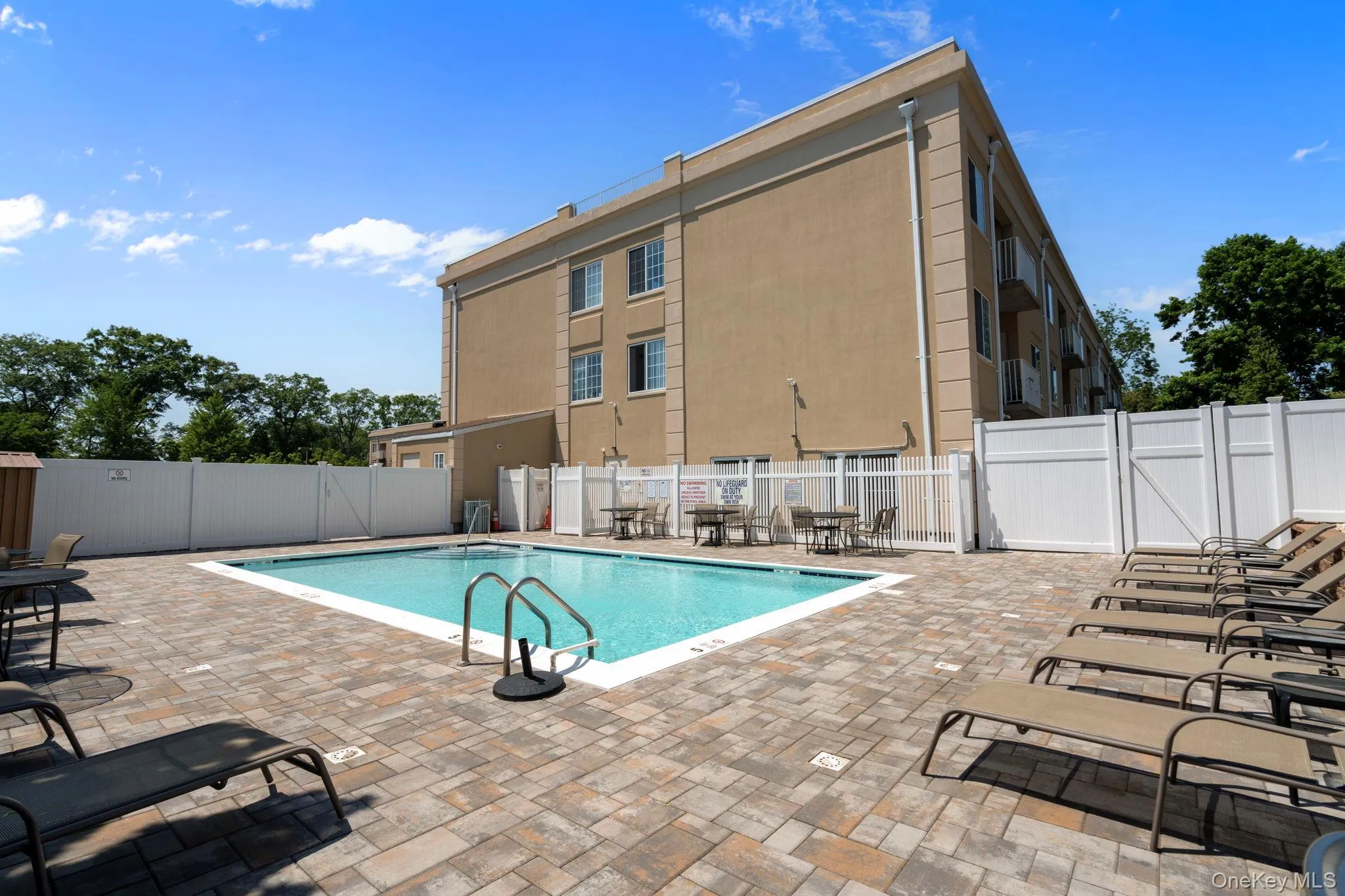 54 School Street, Hempstead, NY, 1 Bedroom Bedrooms, 4 Rooms Rooms,1 BathroomBathrooms,Residential Lease,For Rent,School,0,1002348 54 School Street, Hempstead, NY, 1 Bedroom Bedrooms, 4 Rooms Rooms,1 BathroomBathrooms,Residential Lease,For Rent,School,0,1002348