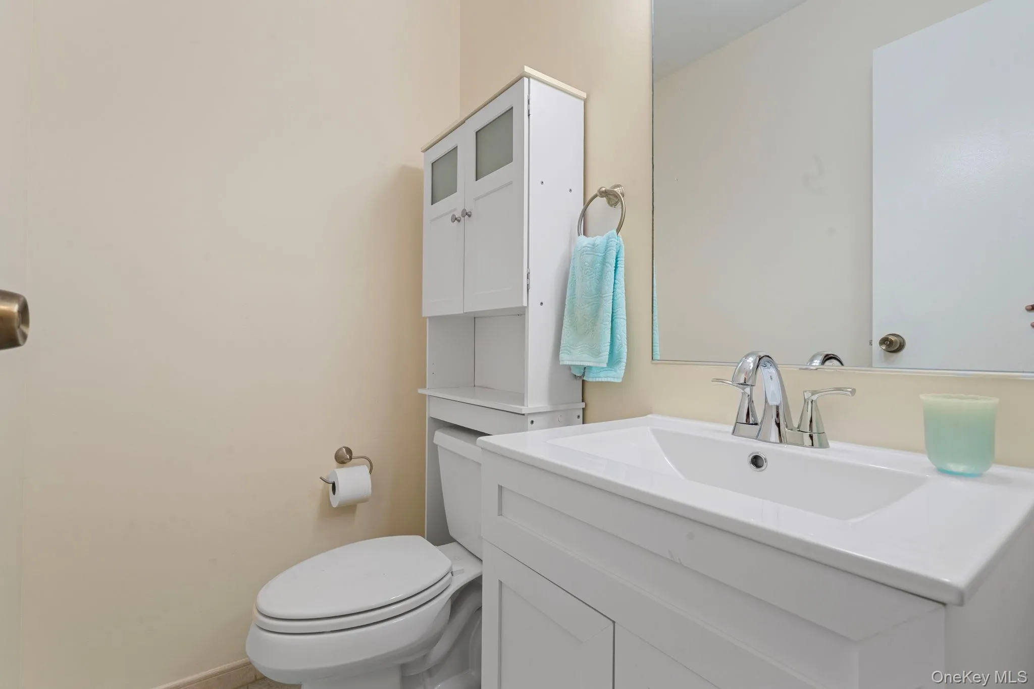 54 School Street, Hempstead, NY, 1 Bedroom Bedrooms, 4 Rooms Rooms,1 BathroomBathrooms,Residential Lease,For Rent,School,0,1002348 54 School Street, Hempstead, NY, 1 Bedroom Bedrooms, 4 Rooms Rooms,1 BathroomBathrooms,Residential Lease,For Rent,School,0,1002348