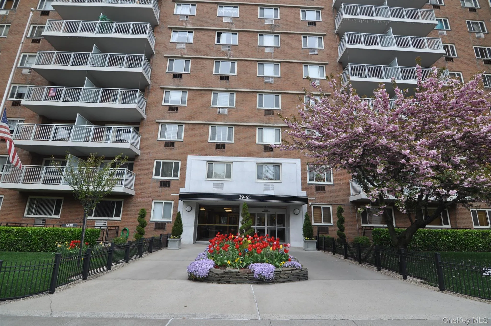 39-65 52 St., New York, NY, 1 Bedroom Bedrooms, 3 Rooms Rooms,1 BathroomBathrooms,Residential,For Rent,52 St.,0,1002351 39-65 52 St., New York, NY, 1 Bedroom Bedrooms, 3 Rooms Rooms,1 BathroomBathrooms,Residential,For Rent,52 St.,0,1002351