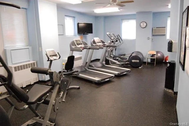 39-65 52 St., New York, NY, 1 Bedroom Bedrooms, 3 Rooms Rooms,1 BathroomBathrooms,Residential,For Rent,52 St.,0,1002351 39-65 52 St., New York, NY, 1 Bedroom Bedrooms, 3 Rooms Rooms,1 BathroomBathrooms,Residential,For Rent,52 St.,0,1002351