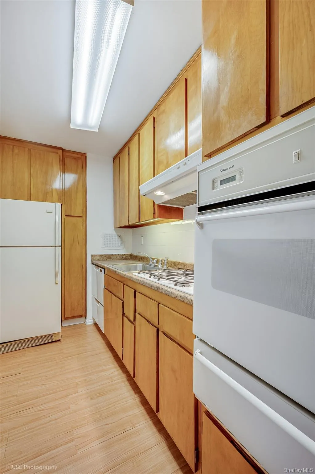 39-65 52 St., New York, NY, 1 Bedroom Bedrooms, 3 Rooms Rooms,1 BathroomBathrooms,Residential,For Rent,52 St.,0,1002351 39-65 52 St., New York, NY, 1 Bedroom Bedrooms, 3 Rooms Rooms,1 BathroomBathrooms,Residential,For Rent,52 St.,0,1002351