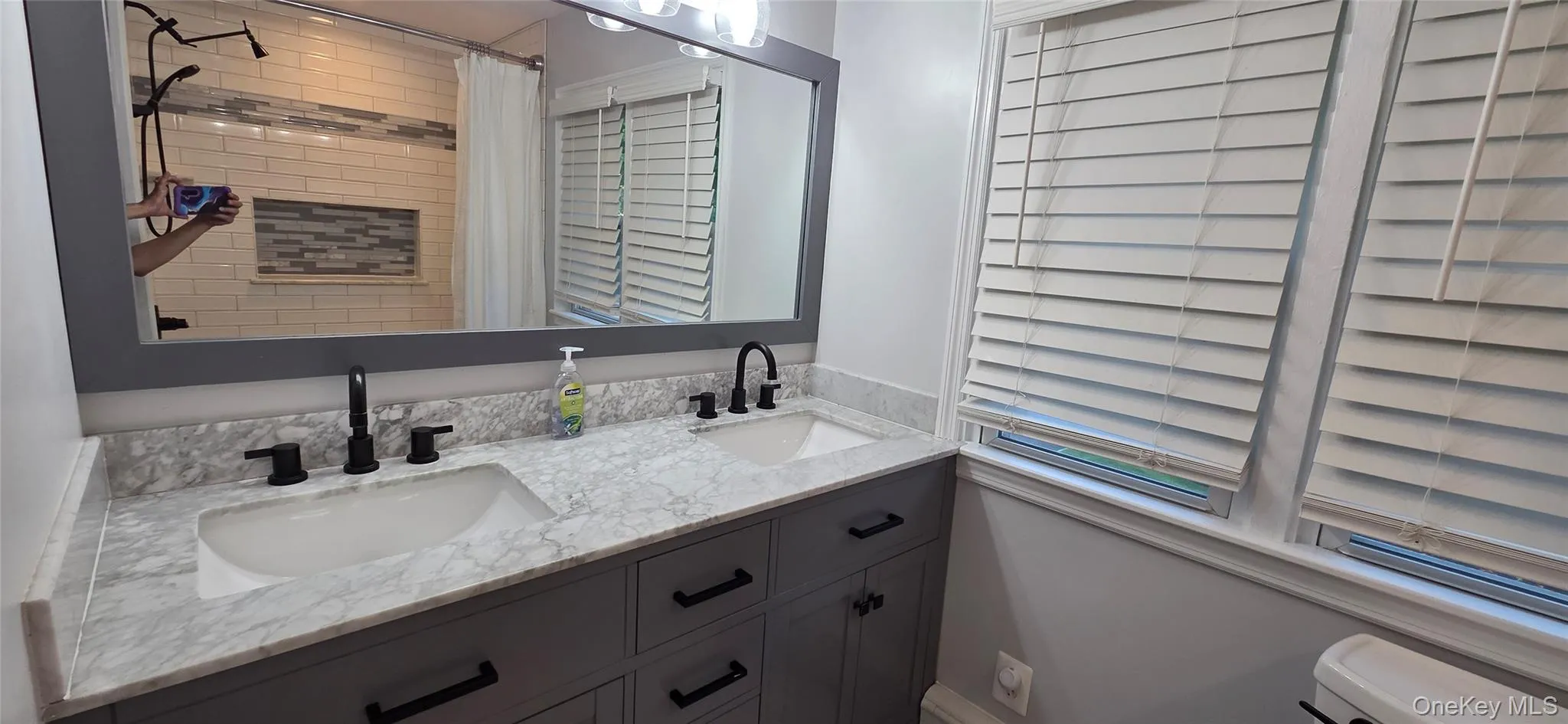 522 Moriches Road, Smithtown, NY, 5 Bedrooms Bedrooms, 8 Rooms Rooms,1 BathroomBathrooms,Residential Sale,For Rent,Moriches,0,1002355 522 Moriches Road, Smithtown, NY, 5 Bedrooms Bedrooms, 8 Rooms Rooms,1 BathroomBathrooms,Residential Sale,For Rent,Moriches,0,1002355