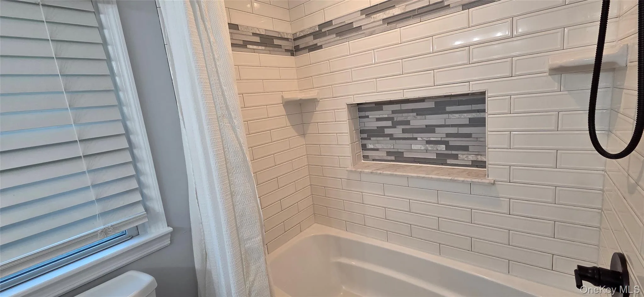522 Moriches Road, Smithtown, NY, 5 Bedrooms Bedrooms, 8 Rooms Rooms,1 BathroomBathrooms,Residential Sale,For Rent,Moriches,0,1002355 522 Moriches Road, Smithtown, NY, 5 Bedrooms Bedrooms, 8 Rooms Rooms,1 BathroomBathrooms,Residential Sale,For Rent,Moriches,0,1002355