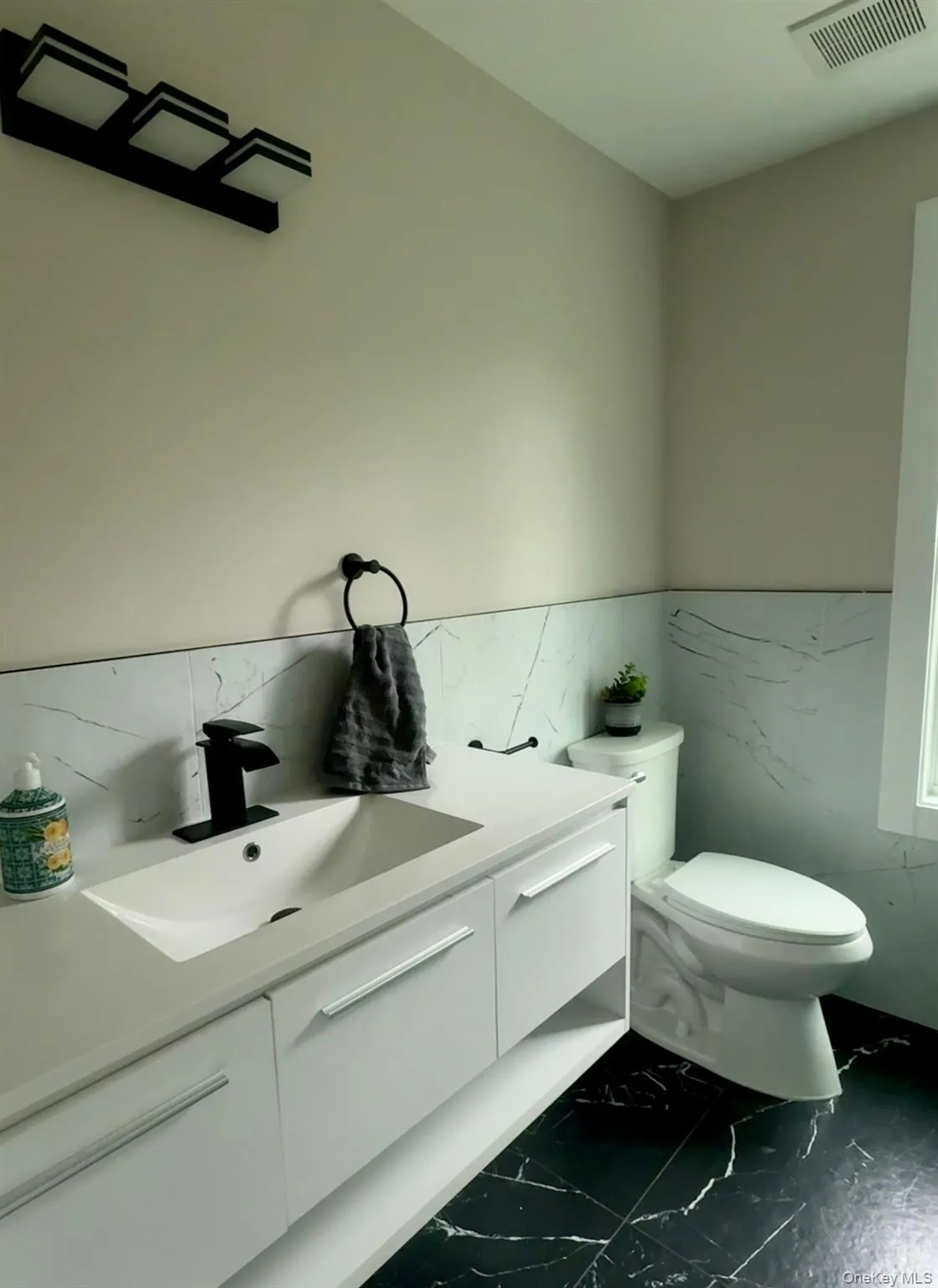 7 Frost Lane, Cornwall, NY, 3 Bedrooms Bedrooms, 9 Rooms Rooms,2 BathroomsBathrooms,Residential,For Rent,Frost,0,1002360 7 Frost Lane, Cornwall, NY, 3 Bedrooms Bedrooms, 9 Rooms Rooms,2 BathroomsBathrooms,Residential,For Rent,Frost,0,1002360