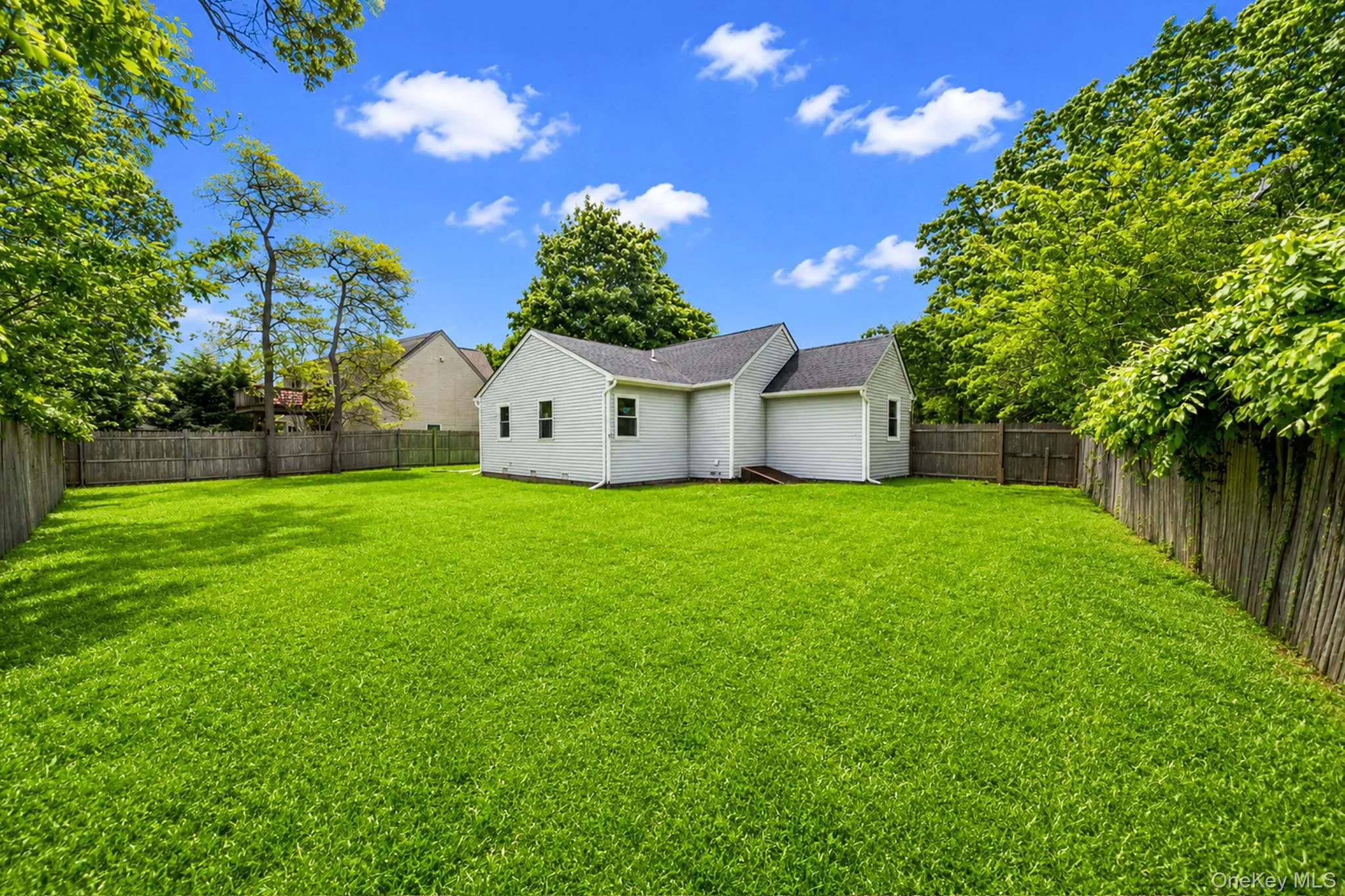 113 Huguenot Drive, Brookhaven, NY, 3 Bedrooms Bedrooms, 5 Rooms Rooms,1 BathroomBathrooms,Residential,For Rent,Huguenot,0,1002362 113 Huguenot Drive, Brookhaven, NY, 3 Bedrooms Bedrooms, 5 Rooms Rooms,1 BathroomBathrooms,Residential,For Rent,Huguenot,0,1002362