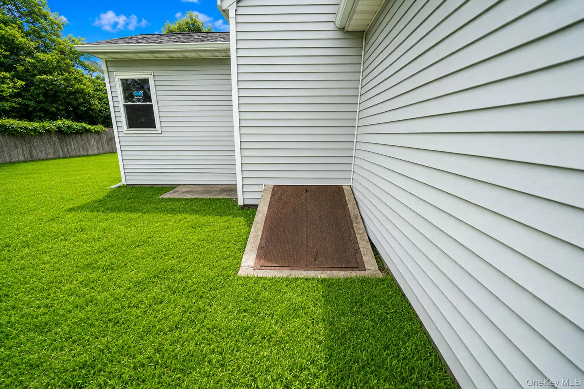 113 Huguenot Drive, Brookhaven, NY, 3 Bedrooms Bedrooms, 5 Rooms Rooms,1 BathroomBathrooms,Residential,For Rent,Huguenot,0,1002362 113 Huguenot Drive, Brookhaven, NY, 3 Bedrooms Bedrooms, 5 Rooms Rooms,1 BathroomBathrooms,Residential,For Rent,Huguenot,0,1002362