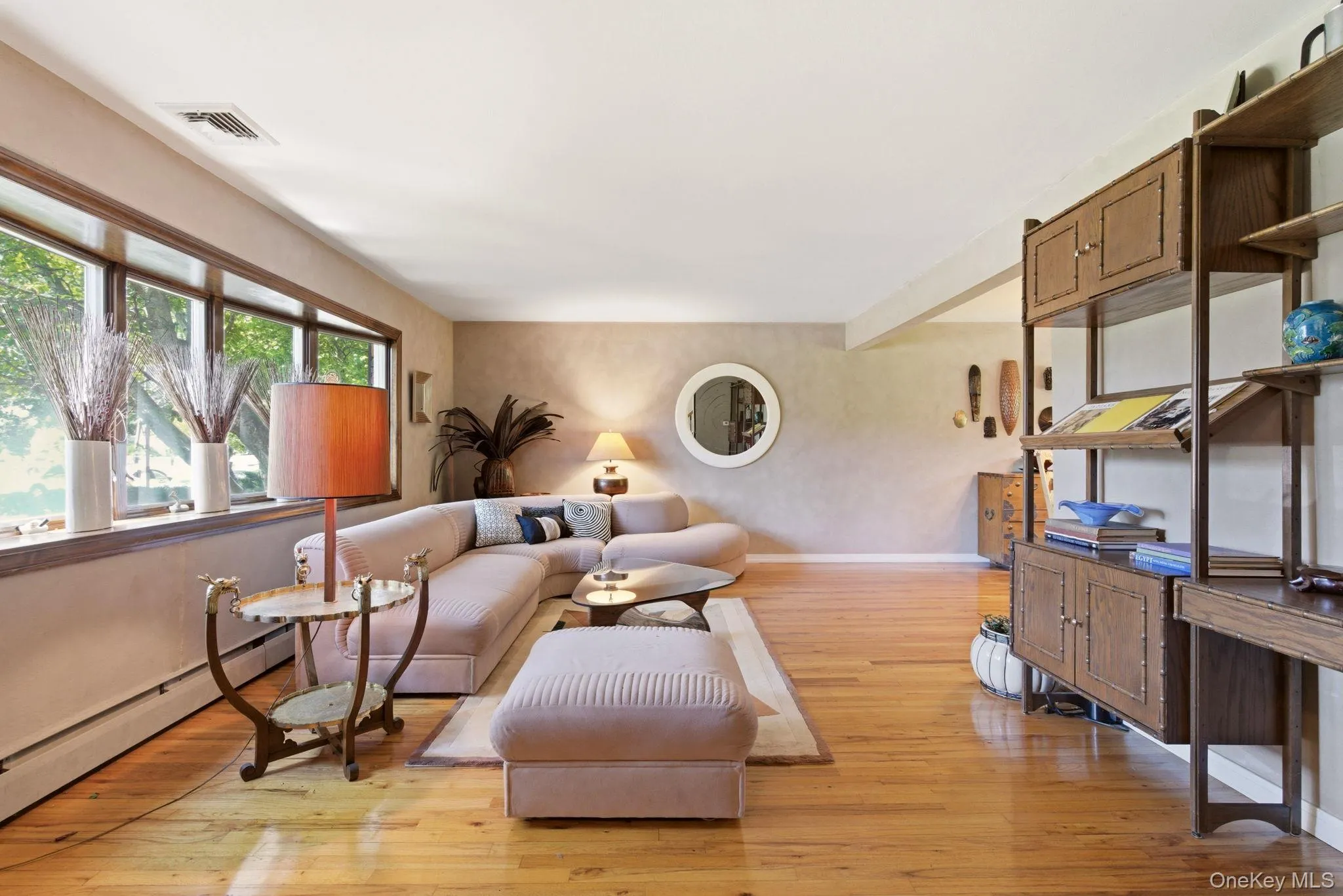 Formal Living Room with Beautiful Hard Wood Floors Formal Living Room with Beautiful Hard Wood Floors