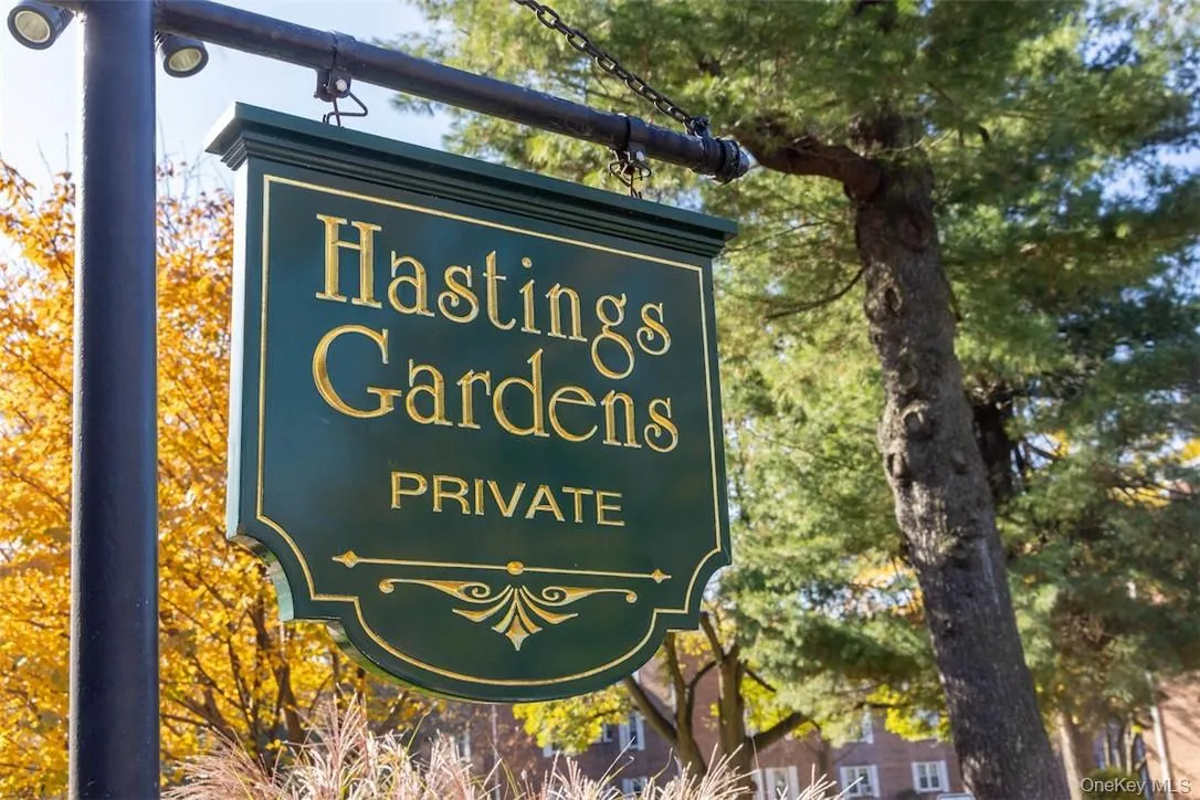751 Broadway, Greenburgh, NY, 1 Bedroom Bedrooms, 4 Rooms Rooms,1 BathroomBathrooms,Residential,For Rent,Broadway,0,1002370 751 Broadway, Greenburgh, NY, 1 Bedroom Bedrooms, 4 Rooms Rooms,1 BathroomBathrooms,Residential,For Rent,Broadway,0,1002370