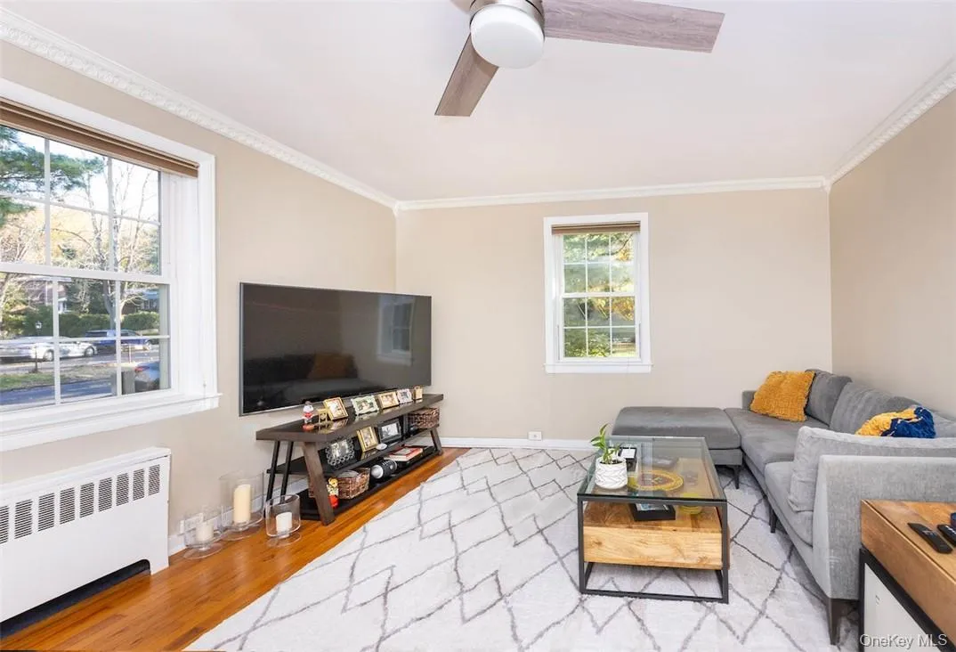 751 Broadway, Greenburgh, NY, 1 Bedroom Bedrooms, 4 Rooms Rooms,1 BathroomBathrooms,Residential,For Rent,Broadway,0,1002370 751 Broadway, Greenburgh, NY, 1 Bedroom Bedrooms, 4 Rooms Rooms,1 BathroomBathrooms,Residential,For Rent,Broadway,0,1002370