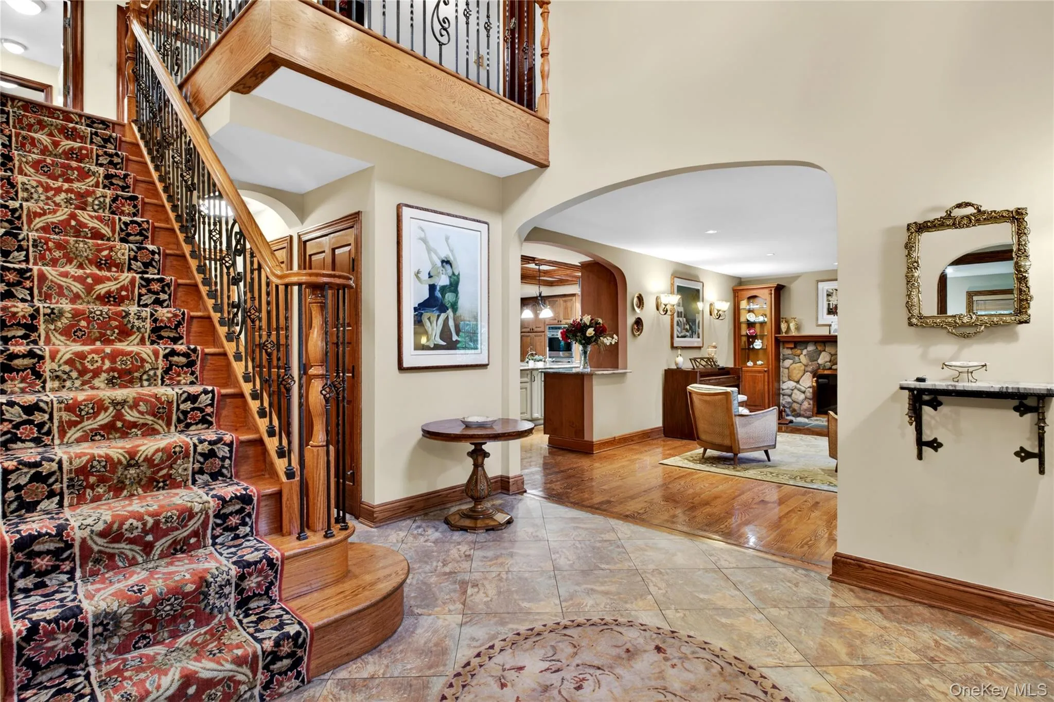 12 Avon Lane, North Hempstead, NY, 6 Bedrooms Bedrooms, 10 Rooms Rooms,4 BathroomsBathrooms,Residential,For Rent,Avon,0,1002375 12 Avon Lane, North Hempstead, NY, 6 Bedrooms Bedrooms, 10 Rooms Rooms,4 BathroomsBathrooms,Residential,For Rent,Avon,0,1002375