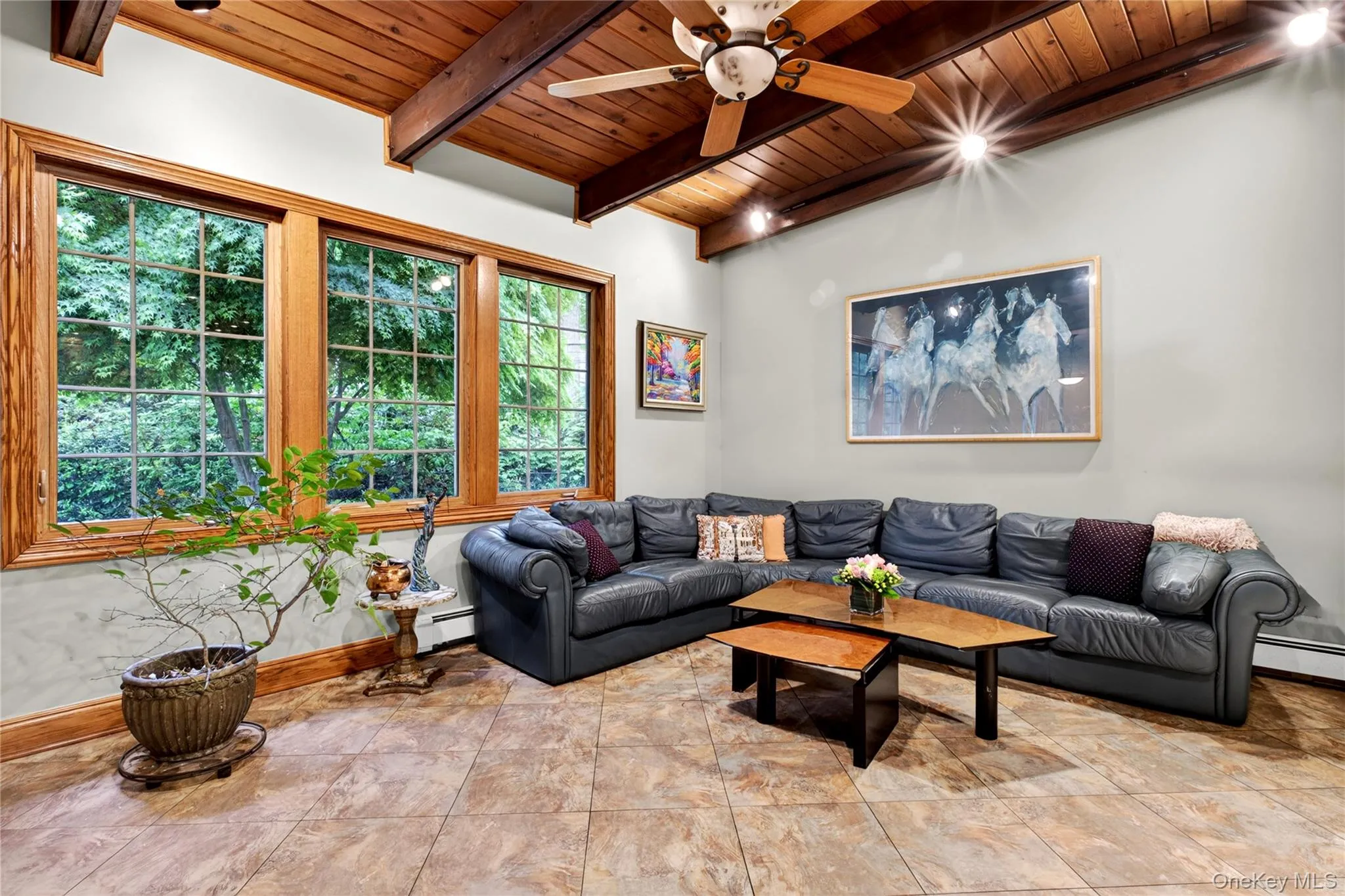 12 Avon Lane, North Hempstead, NY, 6 Bedrooms Bedrooms, 10 Rooms Rooms,4 BathroomsBathrooms,Residential,For Rent,Avon,0,1002375 12 Avon Lane, North Hempstead, NY, 6 Bedrooms Bedrooms, 10 Rooms Rooms,4 BathroomsBathrooms,Residential,For Rent,Avon,0,1002375