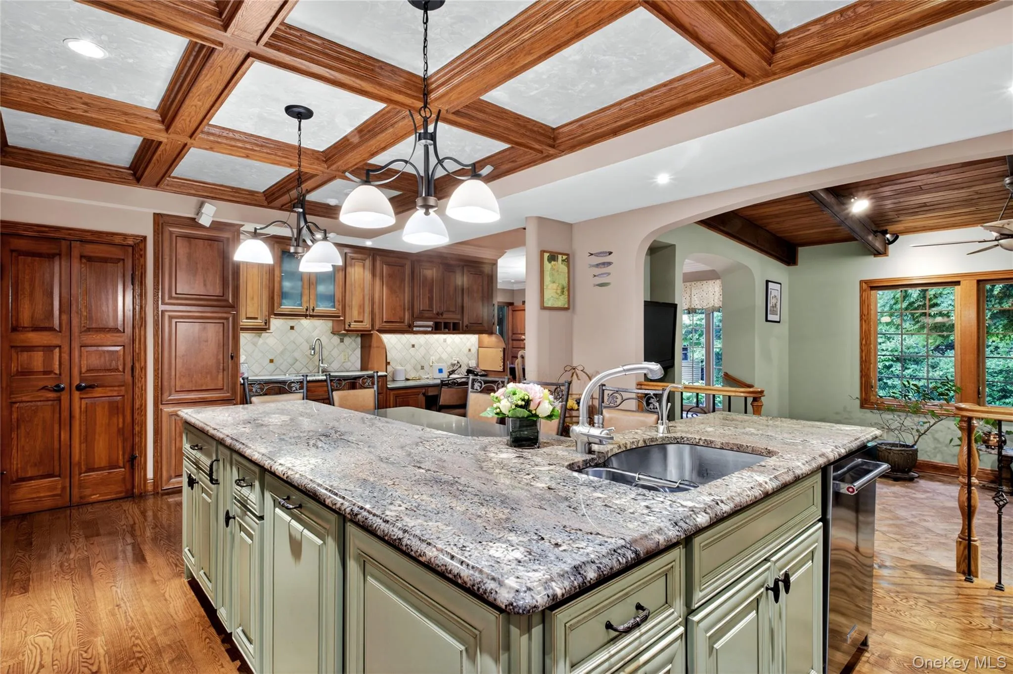 12 Avon Lane, North Hempstead, NY, 6 Bedrooms Bedrooms, 10 Rooms Rooms,4 BathroomsBathrooms,Residential,For Rent,Avon,0,1002375 12 Avon Lane, North Hempstead, NY, 6 Bedrooms Bedrooms, 10 Rooms Rooms,4 BathroomsBathrooms,Residential,For Rent,Avon,0,1002375