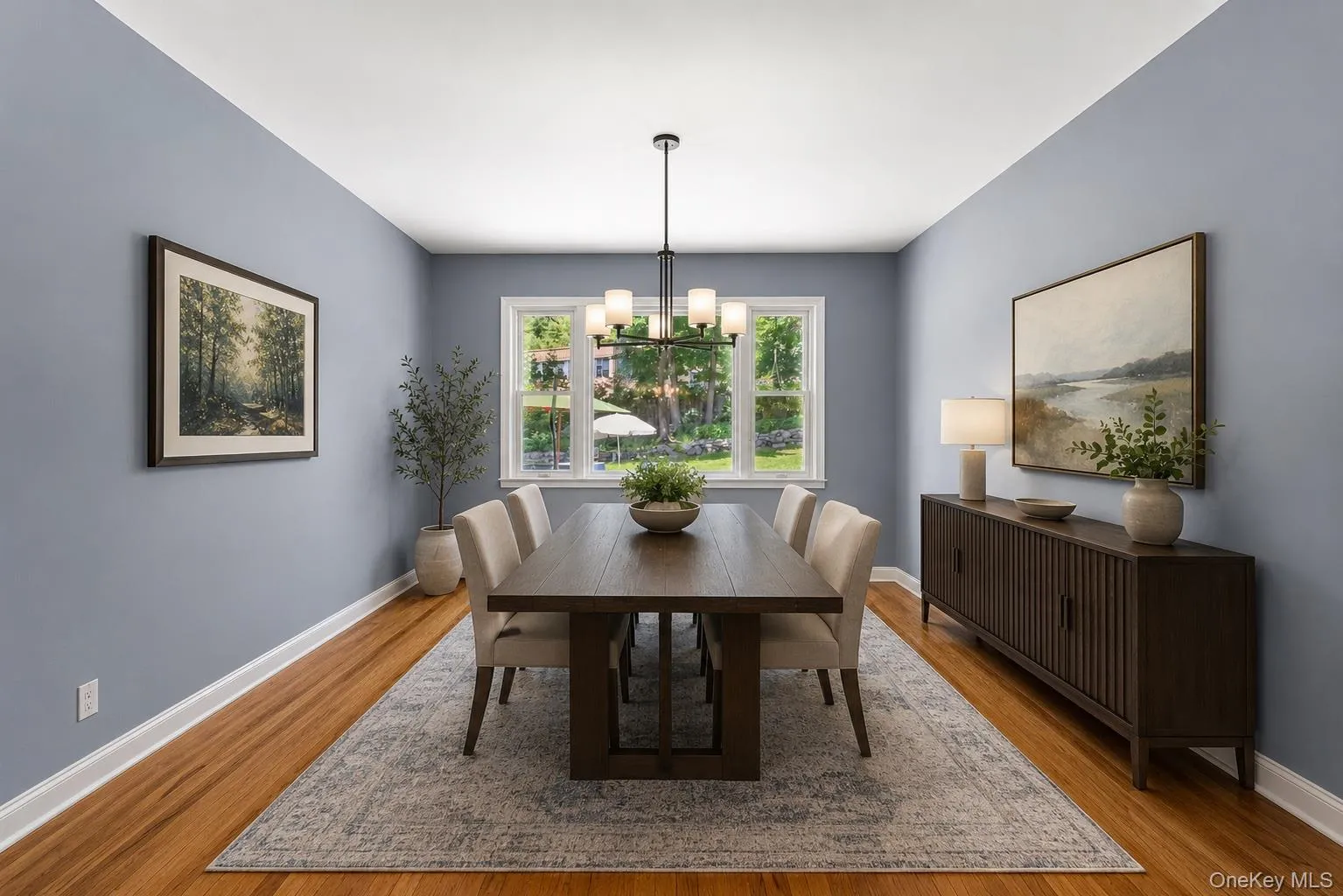 Virtually staged dining room Virtually staged dining room
