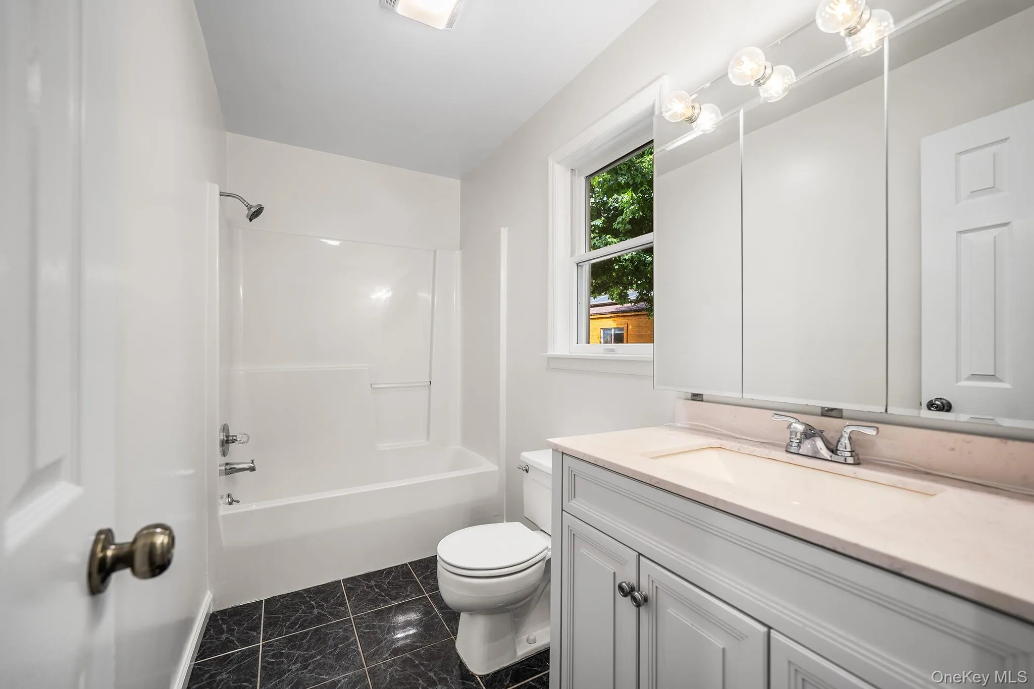 110 Franklin Avenue, Mount Pleasant, NY, 5 Bedrooms Bedrooms, 11 Rooms Rooms,2 BathroomsBathrooms,Residential,For Rent,Franklin,0,1002380 110 Franklin Avenue, Mount Pleasant, NY, 5 Bedrooms Bedrooms, 11 Rooms Rooms,2 BathroomsBathrooms,Residential,For Rent,Franklin,0,1002380