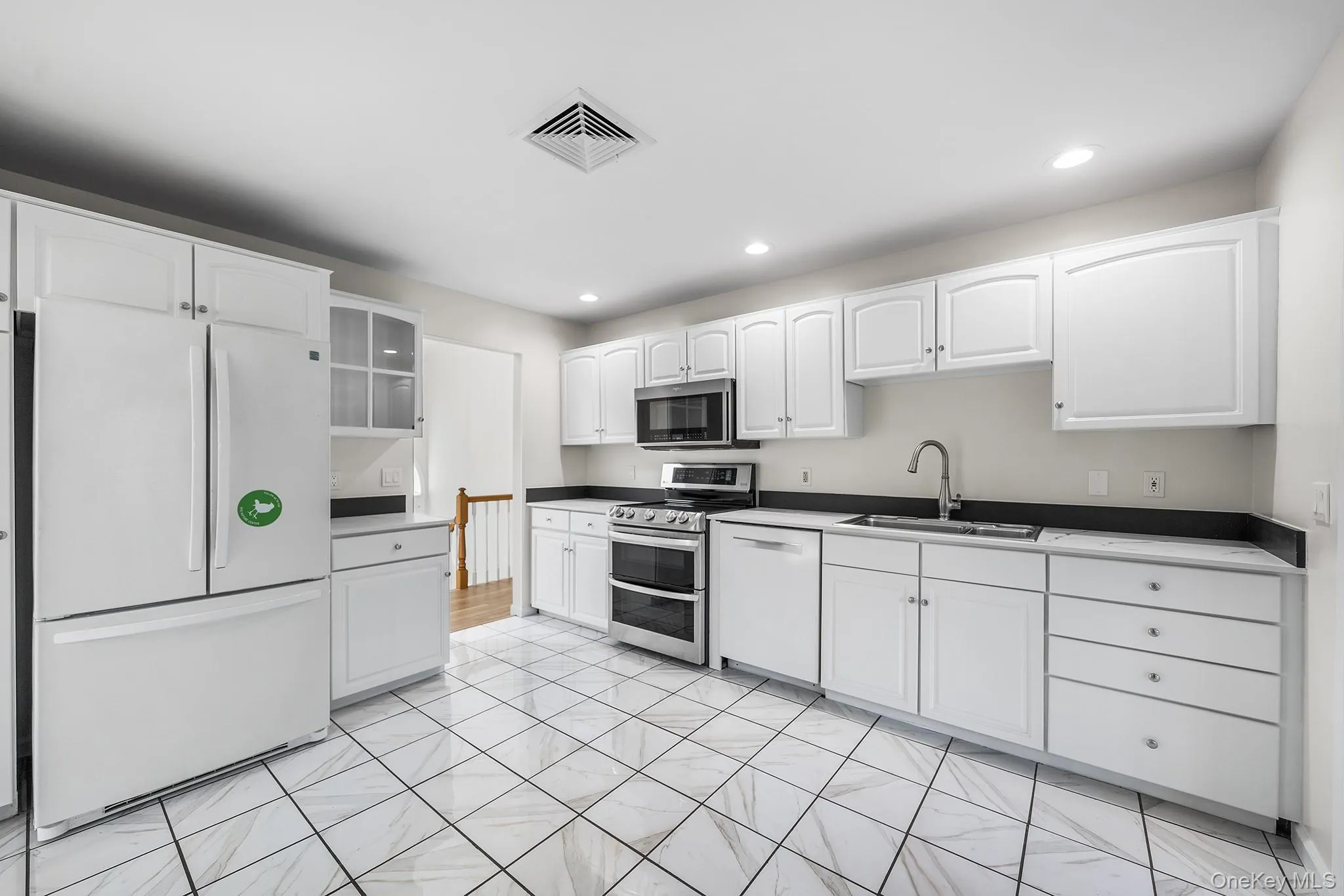 110 Franklin Avenue, Mount Pleasant, NY, 5 Bedrooms Bedrooms, 11 Rooms Rooms,2 BathroomsBathrooms,Residential,For Rent,Franklin,0,1002380 110 Franklin Avenue, Mount Pleasant, NY, 5 Bedrooms Bedrooms, 11 Rooms Rooms,2 BathroomsBathrooms,Residential,For Rent,Franklin,0,1002380