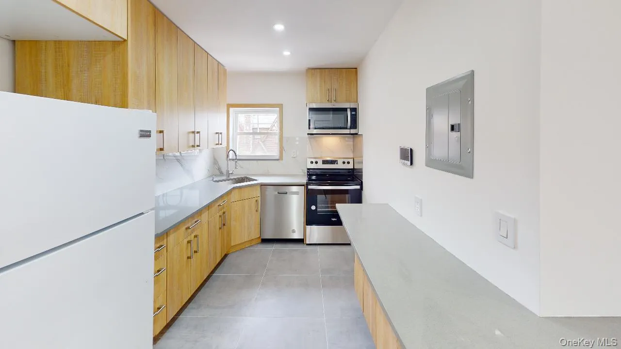 85-13 68th Avenue, New York, NY, 2 Bedrooms Bedrooms, 4 Rooms Rooms,1 BathroomBathrooms,Residential Lease,For Rent,68th,0,1002389 85-13 68th Avenue, New York, NY, 2 Bedrooms Bedrooms, 4 Rooms Rooms,1 BathroomBathrooms,Residential Lease,For Rent,68th,0,1002389