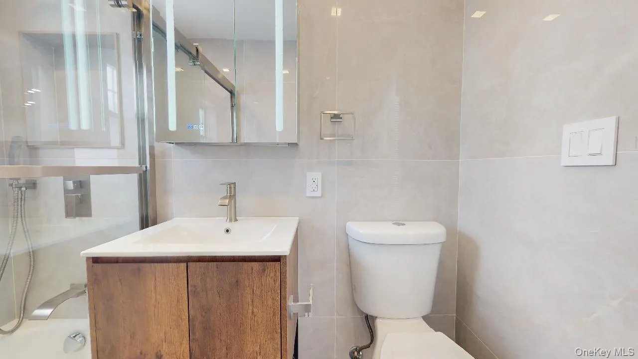 85-13 68th Avenue, New York, NY, 2 Bedrooms Bedrooms, 4 Rooms Rooms,1 BathroomBathrooms,Residential Lease,For Rent,68th,0,1002389 85-13 68th Avenue, New York, NY, 2 Bedrooms Bedrooms, 4 Rooms Rooms,1 BathroomBathrooms,Residential Lease,For Rent,68th,0,1002389