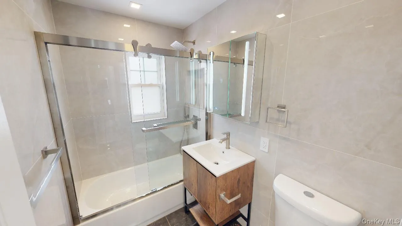 85-13 68th Avenue, New York, NY, 2 Bedrooms Bedrooms, 4 Rooms Rooms,1 BathroomBathrooms,Residential Lease,For Rent,68th,0,1002389 85-13 68th Avenue, New York, NY, 2 Bedrooms Bedrooms, 4 Rooms Rooms,1 BathroomBathrooms,Residential Lease,For Rent,68th,0,1002389