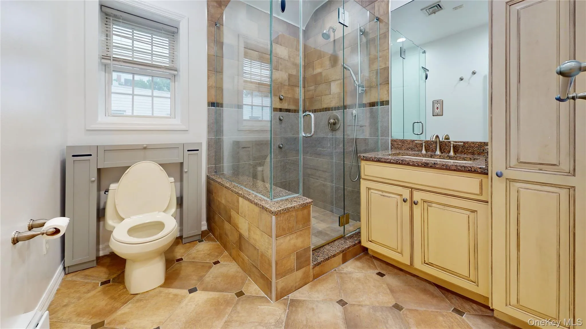 138-15 82nd Drive, New York, NY, 1 Bedroom Bedrooms, 3 Rooms Rooms,1 BathroomBathrooms,Residential Lease,For Rent,82nd,0,1002399 138-15 82nd Drive, New York, NY, 1 Bedroom Bedrooms, 3 Rooms Rooms,1 BathroomBathrooms,Residential Lease,For Rent,82nd,0,1002399