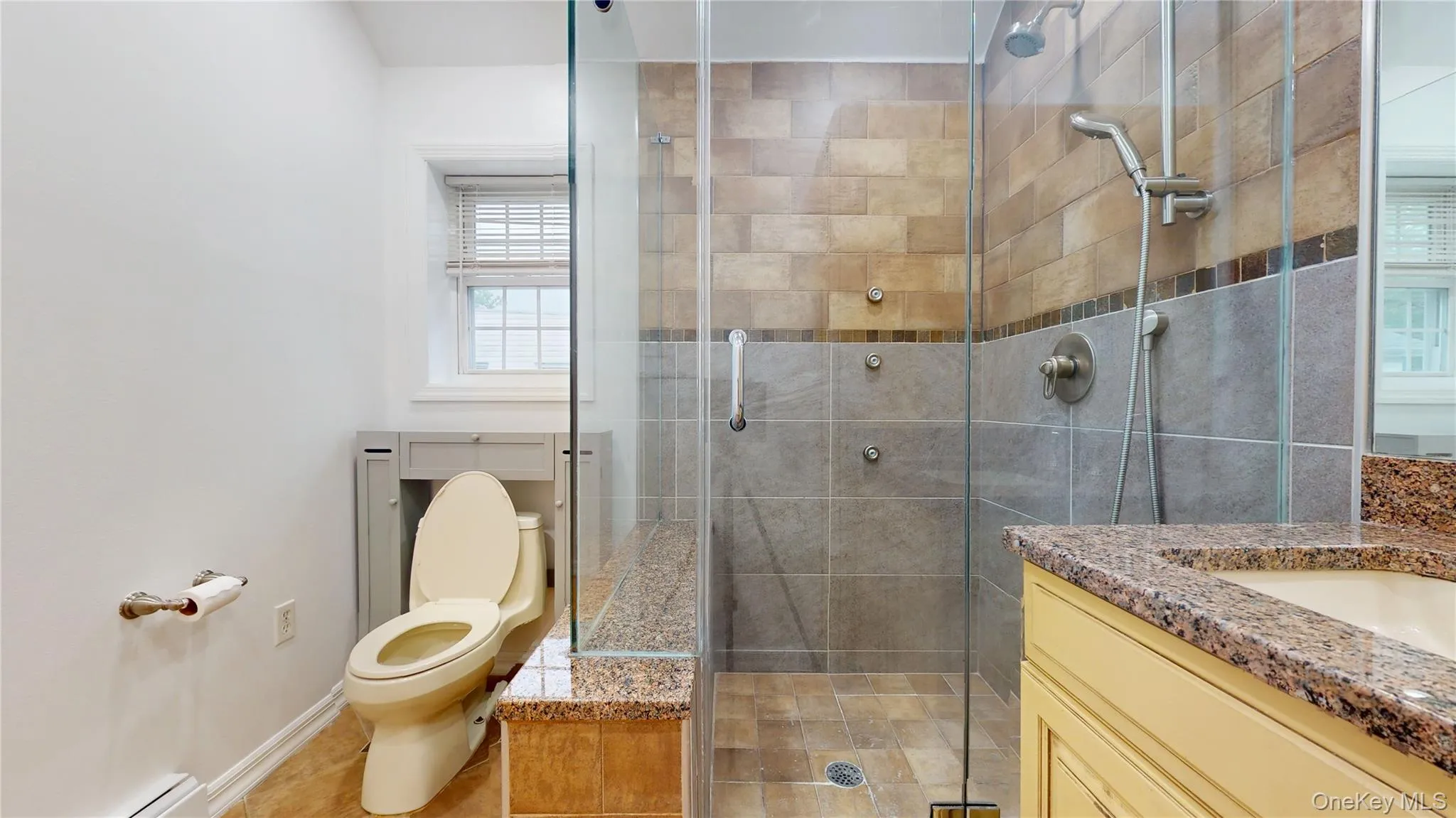 138-15 82nd Drive, New York, NY, 1 Bedroom Bedrooms, 3 Rooms Rooms,1 BathroomBathrooms,Residential Lease,For Rent,82nd,0,1002399 138-15 82nd Drive, New York, NY, 1 Bedroom Bedrooms, 3 Rooms Rooms,1 BathroomBathrooms,Residential Lease,For Rent,82nd,0,1002399