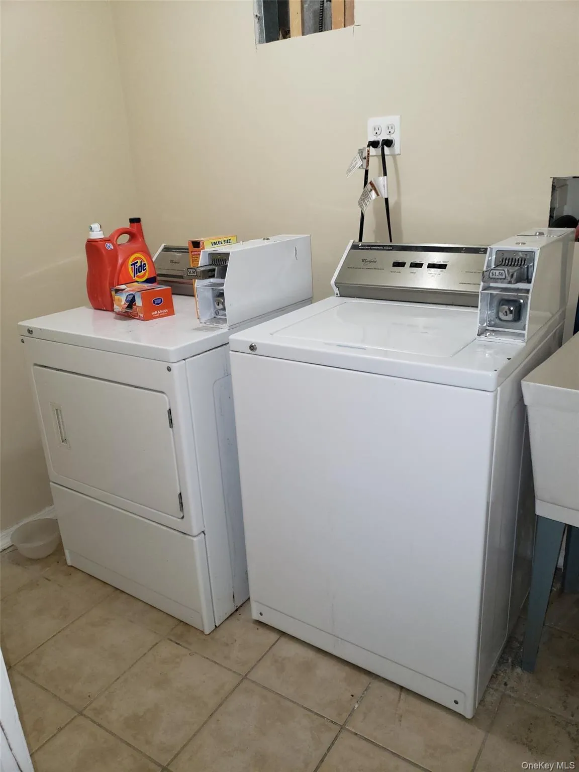 138-15 82nd Drive, New York, NY, 1 Bedroom Bedrooms, 3 Rooms Rooms,1 BathroomBathrooms,Residential Lease,For Rent,82nd,0,1002399 138-15 82nd Drive, New York, NY, 1 Bedroom Bedrooms, 3 Rooms Rooms,1 BathroomBathrooms,Residential Lease,For Rent,82nd,0,1002399