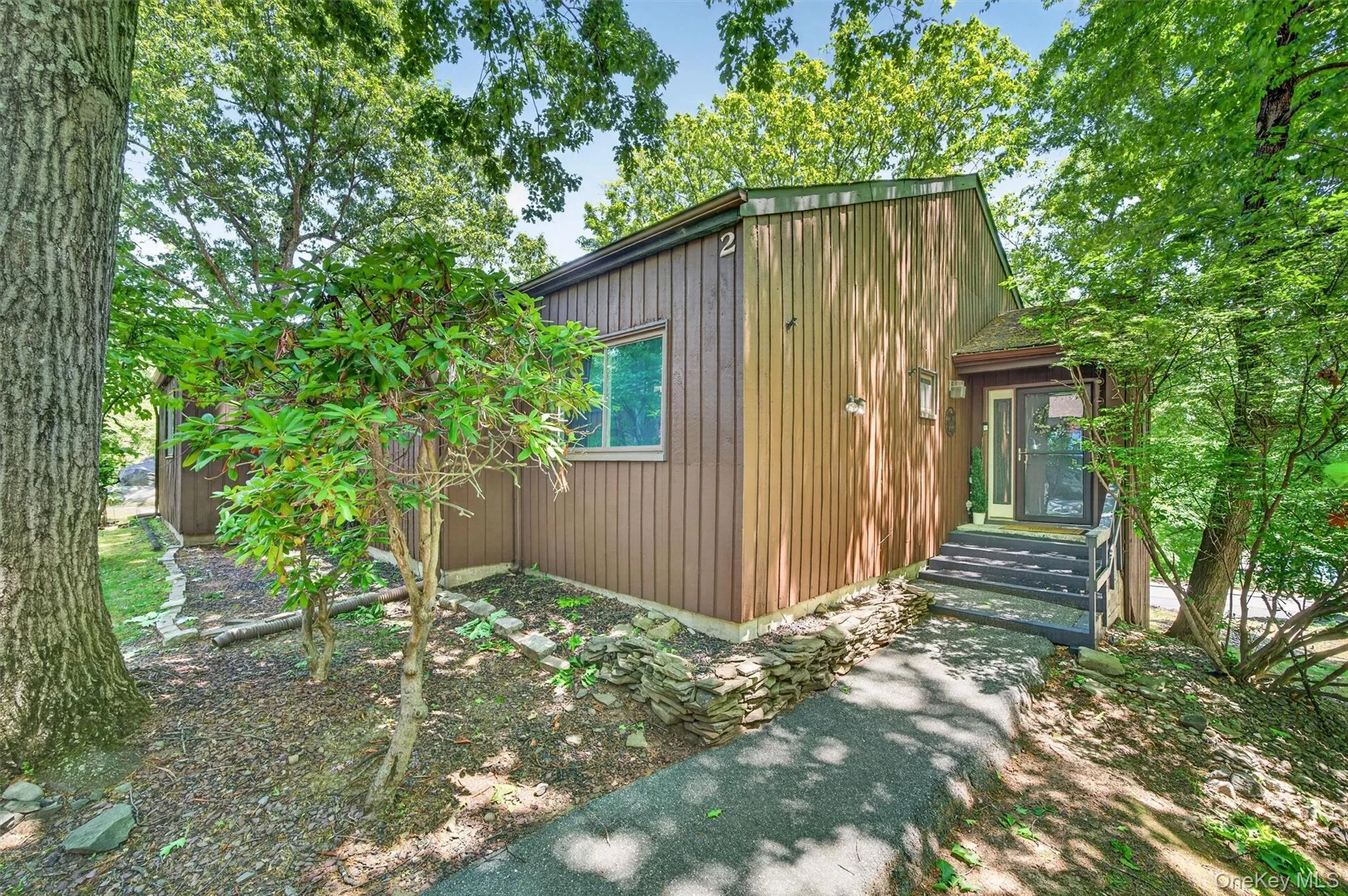 2 Acorn Court, Woodbury, NY, 3 Bedrooms Bedrooms, 11 Rooms Rooms,2 BathroomsBathrooms,Residential,For Rent,Acorn,0,1002400 2 Acorn Court, Woodbury, NY, 3 Bedrooms Bedrooms, 11 Rooms Rooms,2 BathroomsBathrooms,Residential,For Rent,Acorn,0,1002400