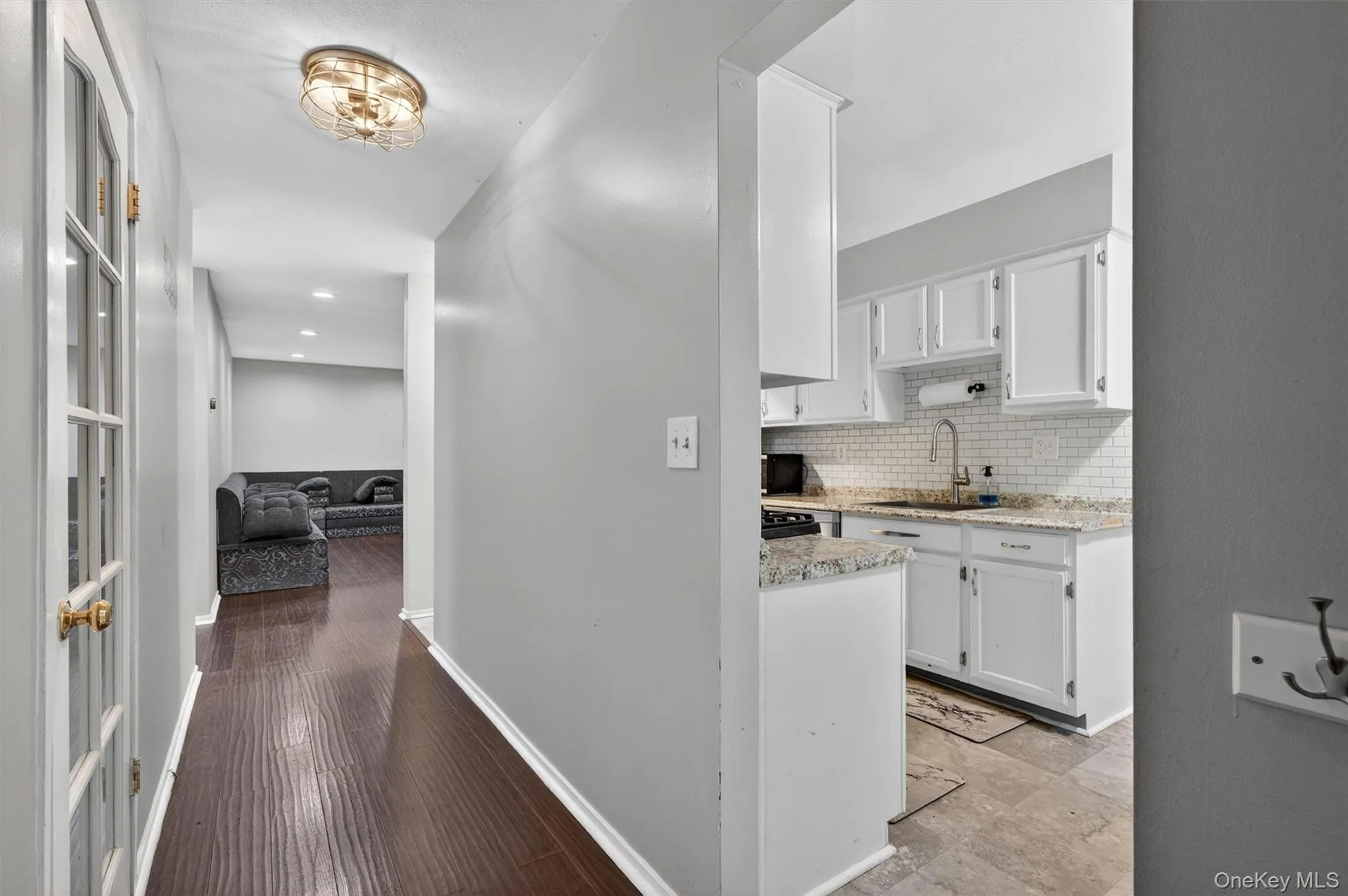 2 Acorn Court, Woodbury, NY, 3 Bedrooms Bedrooms, 11 Rooms Rooms,2 BathroomsBathrooms,Residential,For Rent,Acorn,0,1002400 2 Acorn Court, Woodbury, NY, 3 Bedrooms Bedrooms, 11 Rooms Rooms,2 BathroomsBathrooms,Residential,For Rent,Acorn,0,1002400