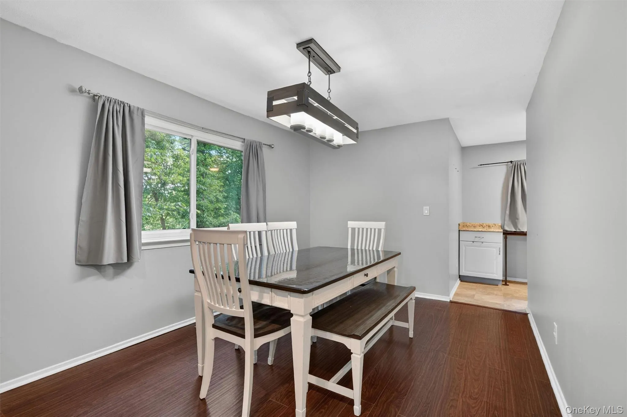 2 Acorn Court, Woodbury, NY, 3 Bedrooms Bedrooms, 11 Rooms Rooms,2 BathroomsBathrooms,Residential,For Rent,Acorn,0,1002400 2 Acorn Court, Woodbury, NY, 3 Bedrooms Bedrooms, 11 Rooms Rooms,2 BathroomsBathrooms,Residential,For Rent,Acorn,0,1002400