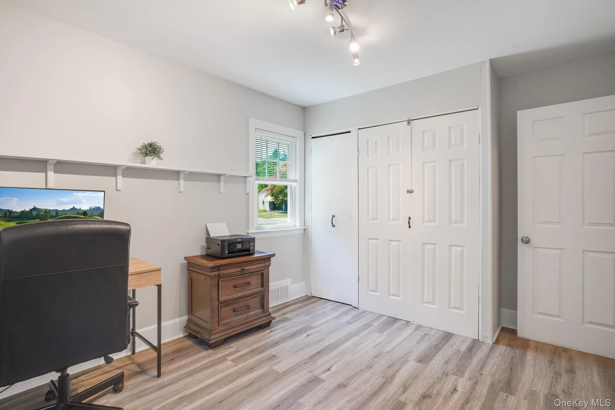 28 Ziegler Avenue, Poughkeepsie (town), NY, 3 Bedrooms Bedrooms, 8 Rooms Rooms,1 BathroomBathrooms,Residential,For Rent,Ziegler,0,1002404 28 Ziegler Avenue, Poughkeepsie (town), NY, 3 Bedrooms Bedrooms, 8 Rooms Rooms,1 BathroomBathrooms,Residential,For Rent,Ziegler,0,1002404