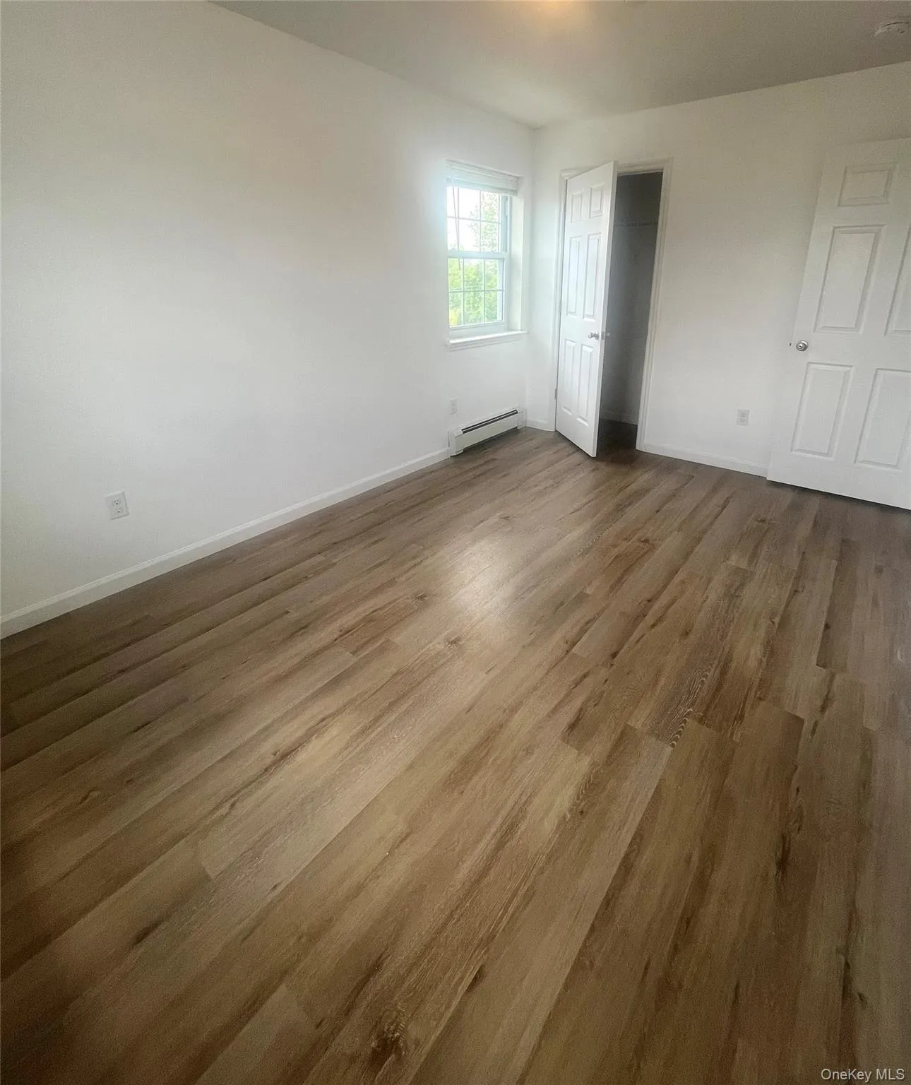 6261 De Costa Avenue, New York, NY, 3 Bedrooms Bedrooms, 5 Rooms Rooms,1 BathroomBathrooms,Residential Lease,For Rent,De Costa,0,1002410 6261 De Costa Avenue, New York, NY, 3 Bedrooms Bedrooms, 5 Rooms Rooms,1 BathroomBathrooms,Residential Lease,For Rent,De Costa,0,1002410