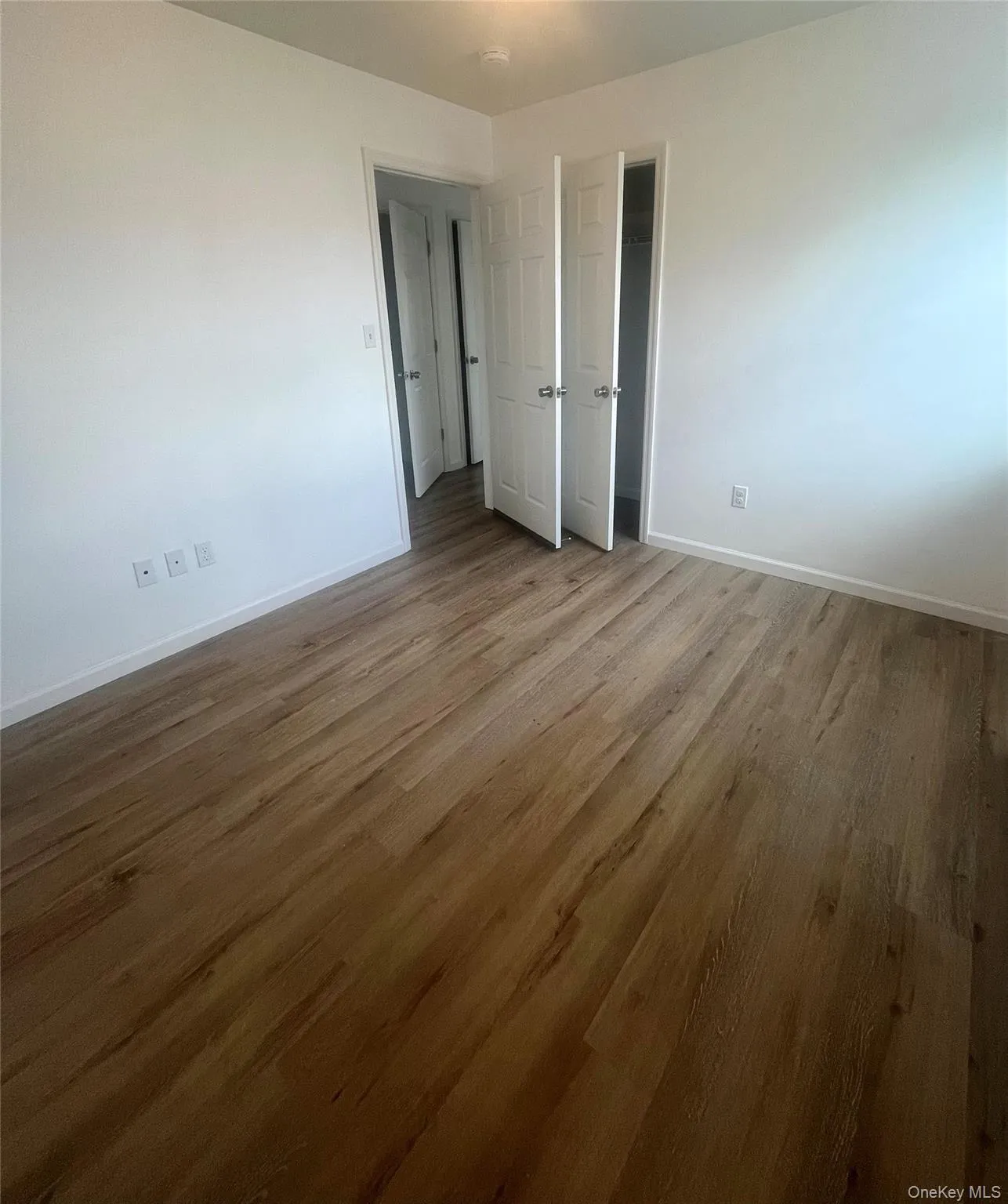6261 De Costa Avenue, New York, NY, 3 Bedrooms Bedrooms, 5 Rooms Rooms,1 BathroomBathrooms,Residential Lease,For Rent,De Costa,0,1002410 6261 De Costa Avenue, New York, NY, 3 Bedrooms Bedrooms, 5 Rooms Rooms,1 BathroomBathrooms,Residential Lease,For Rent,De Costa,0,1002410
