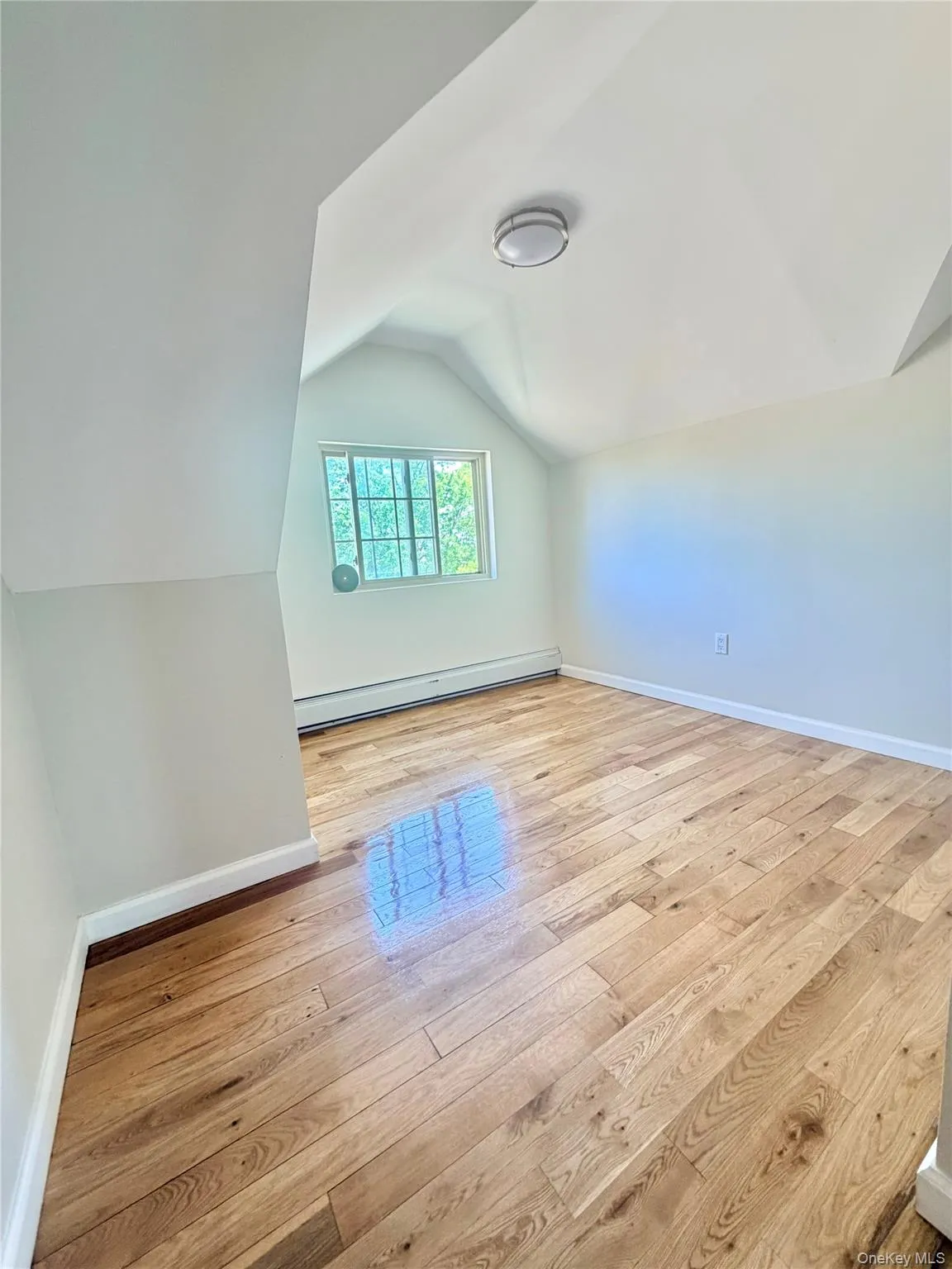 61-41 173rd Street, New York, NY, 2 Bedrooms Bedrooms, 5 Rooms Rooms,1 BathroomBathrooms,Residential Lease,For Rent,173rd,0,1002413 61-41 173rd Street, New York, NY, 2 Bedrooms Bedrooms, 5 Rooms Rooms,1 BathroomBathrooms,Residential Lease,For Rent,173rd,0,1002413