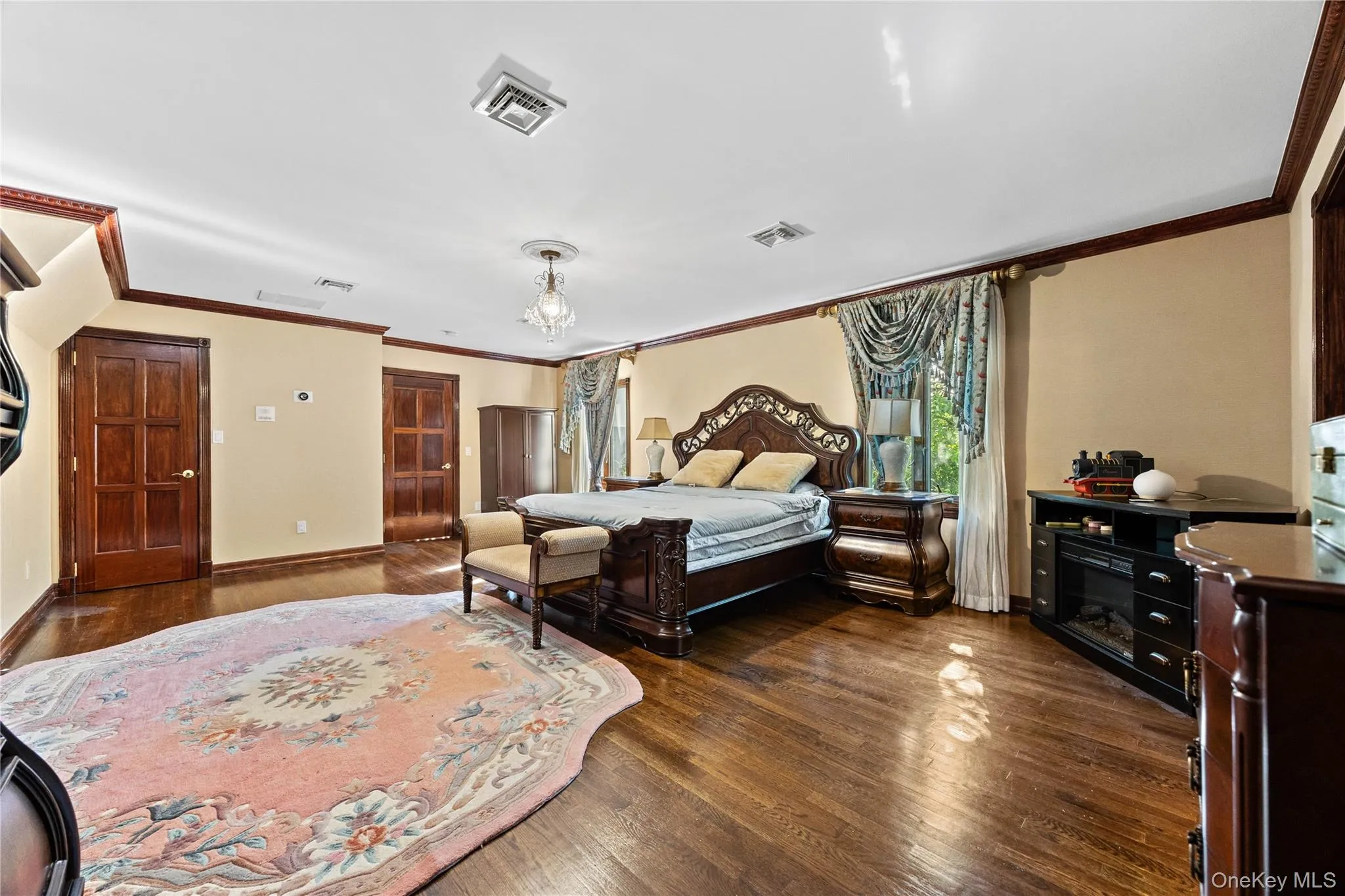 2 Rutland Road, North Hempstead, NY, 6 Bedrooms Bedrooms, 17 Rooms Rooms,4 BathroomsBathrooms,Residential,For Rent,Rutland,0,1002414 2 Rutland Road, North Hempstead, NY, 6 Bedrooms Bedrooms, 17 Rooms Rooms,4 BathroomsBathrooms,Residential,For Rent,Rutland,0,1002414