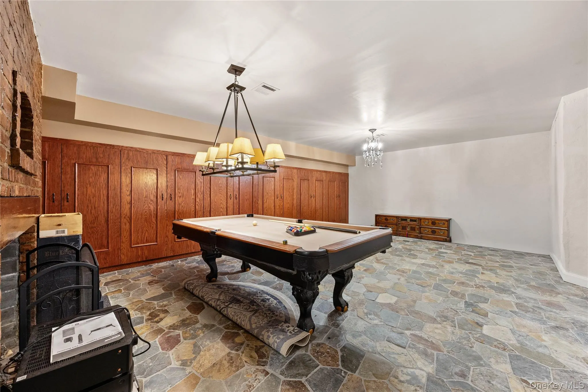 2 Rutland Road, North Hempstead, NY, 6 Bedrooms Bedrooms, 17 Rooms Rooms,4 BathroomsBathrooms,Residential,For Rent,Rutland,0,1002414 2 Rutland Road, North Hempstead, NY, 6 Bedrooms Bedrooms, 17 Rooms Rooms,4 BathroomsBathrooms,Residential,For Rent,Rutland,0,1002414