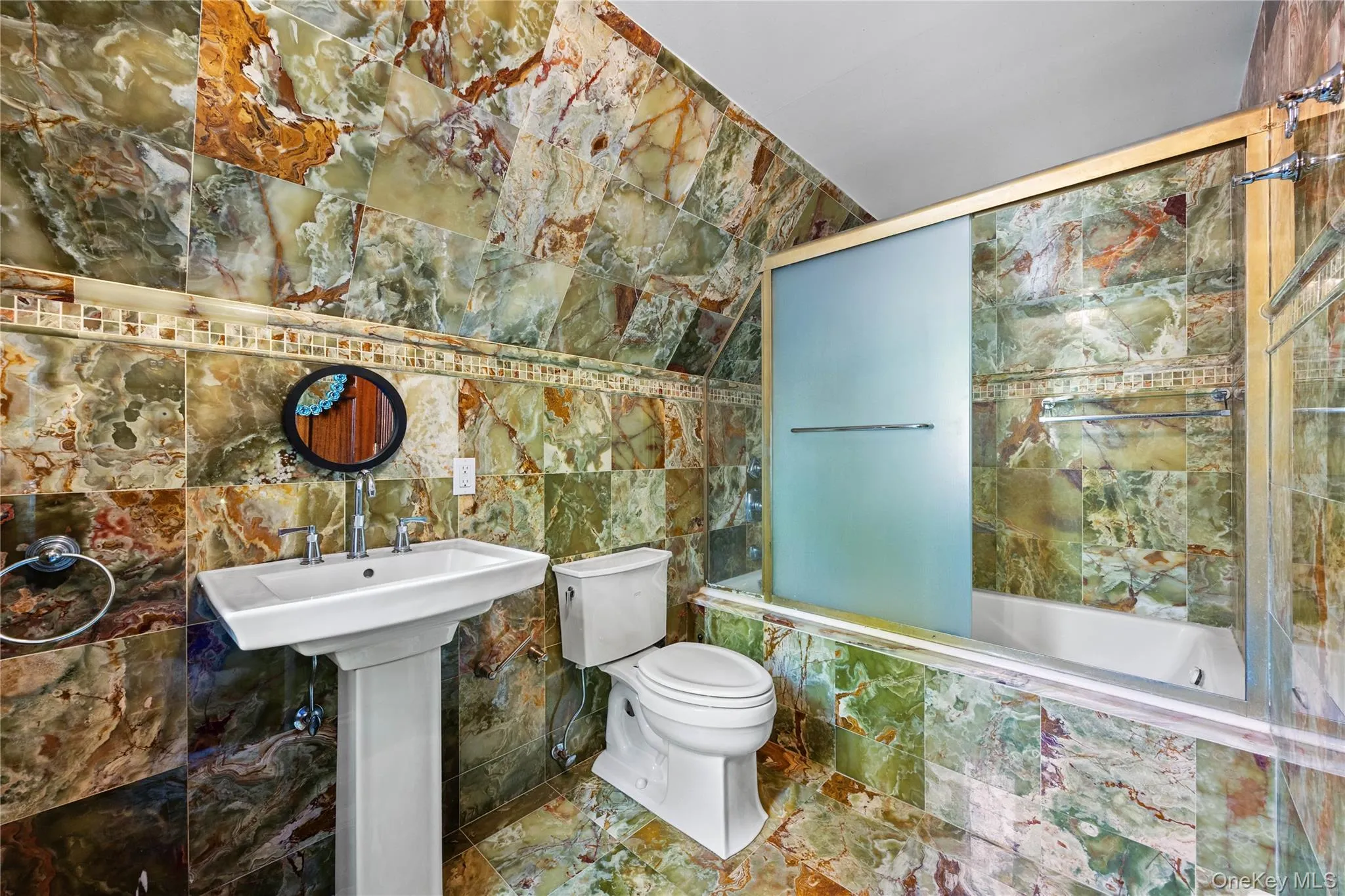 2 Rutland Road, North Hempstead, NY, 6 Bedrooms Bedrooms, 17 Rooms Rooms,4 BathroomsBathrooms,Residential,For Rent,Rutland,0,1002414 2 Rutland Road, North Hempstead, NY, 6 Bedrooms Bedrooms, 17 Rooms Rooms,4 BathroomsBathrooms,Residential,For Rent,Rutland,0,1002414