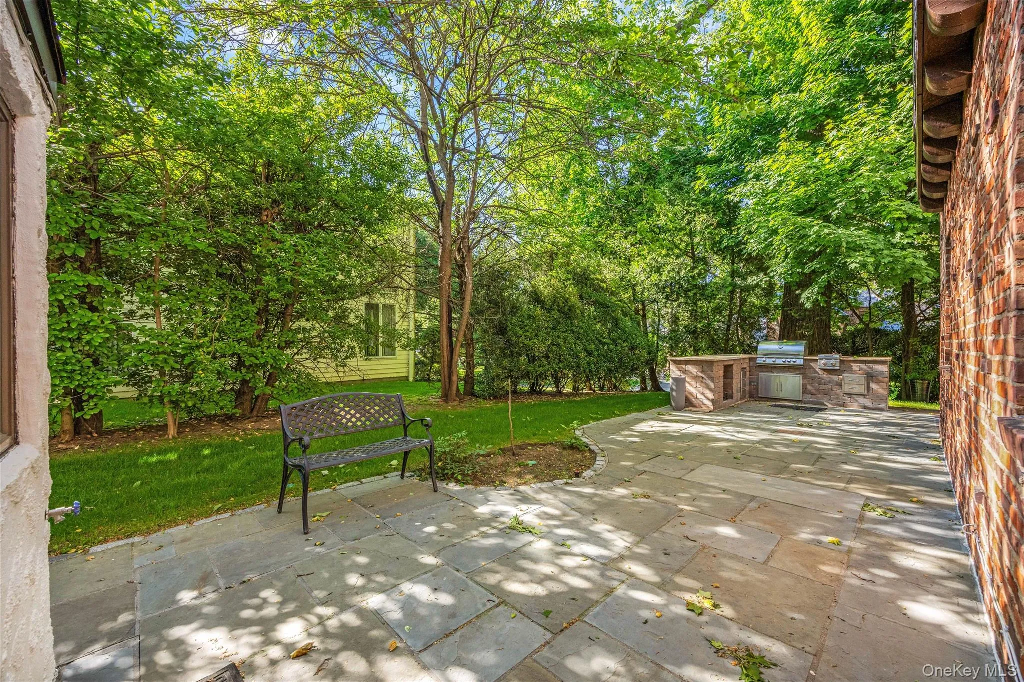2 Rutland Road, North Hempstead, NY, 6 Bedrooms Bedrooms, 17 Rooms Rooms,4 BathroomsBathrooms,Residential,For Rent,Rutland,0,1002414 2 Rutland Road, North Hempstead, NY, 6 Bedrooms Bedrooms, 17 Rooms Rooms,4 BathroomsBathrooms,Residential,For Rent,Rutland,0,1002414