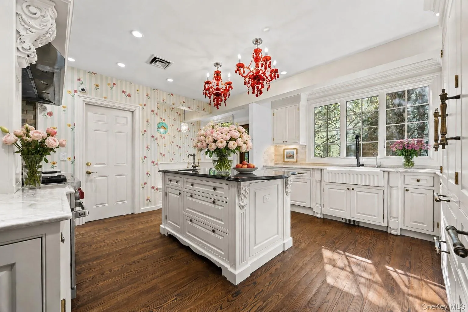2 Rutland Road, North Hempstead, NY, 6 Bedrooms Bedrooms, 17 Rooms Rooms,4 BathroomsBathrooms,Residential,For Rent,Rutland,0,1002414 2 Rutland Road, North Hempstead, NY, 6 Bedrooms Bedrooms, 17 Rooms Rooms,4 BathroomsBathrooms,Residential,For Rent,Rutland,0,1002414