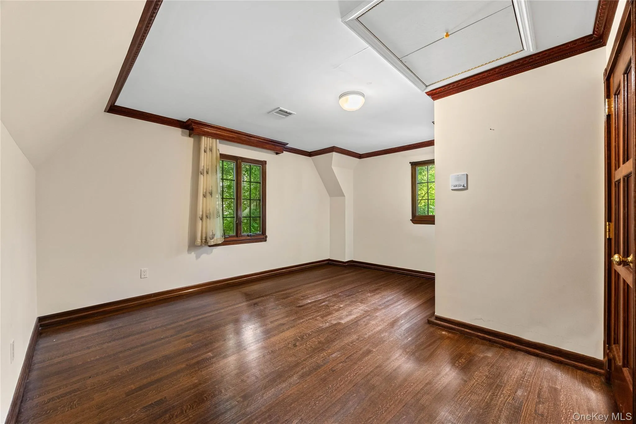 2 Rutland Road, North Hempstead, NY, 6 Bedrooms Bedrooms, 17 Rooms Rooms,4 BathroomsBathrooms,Residential,For Rent,Rutland,0,1002414 2 Rutland Road, North Hempstead, NY, 6 Bedrooms Bedrooms, 17 Rooms Rooms,4 BathroomsBathrooms,Residential,For Rent,Rutland,0,1002414