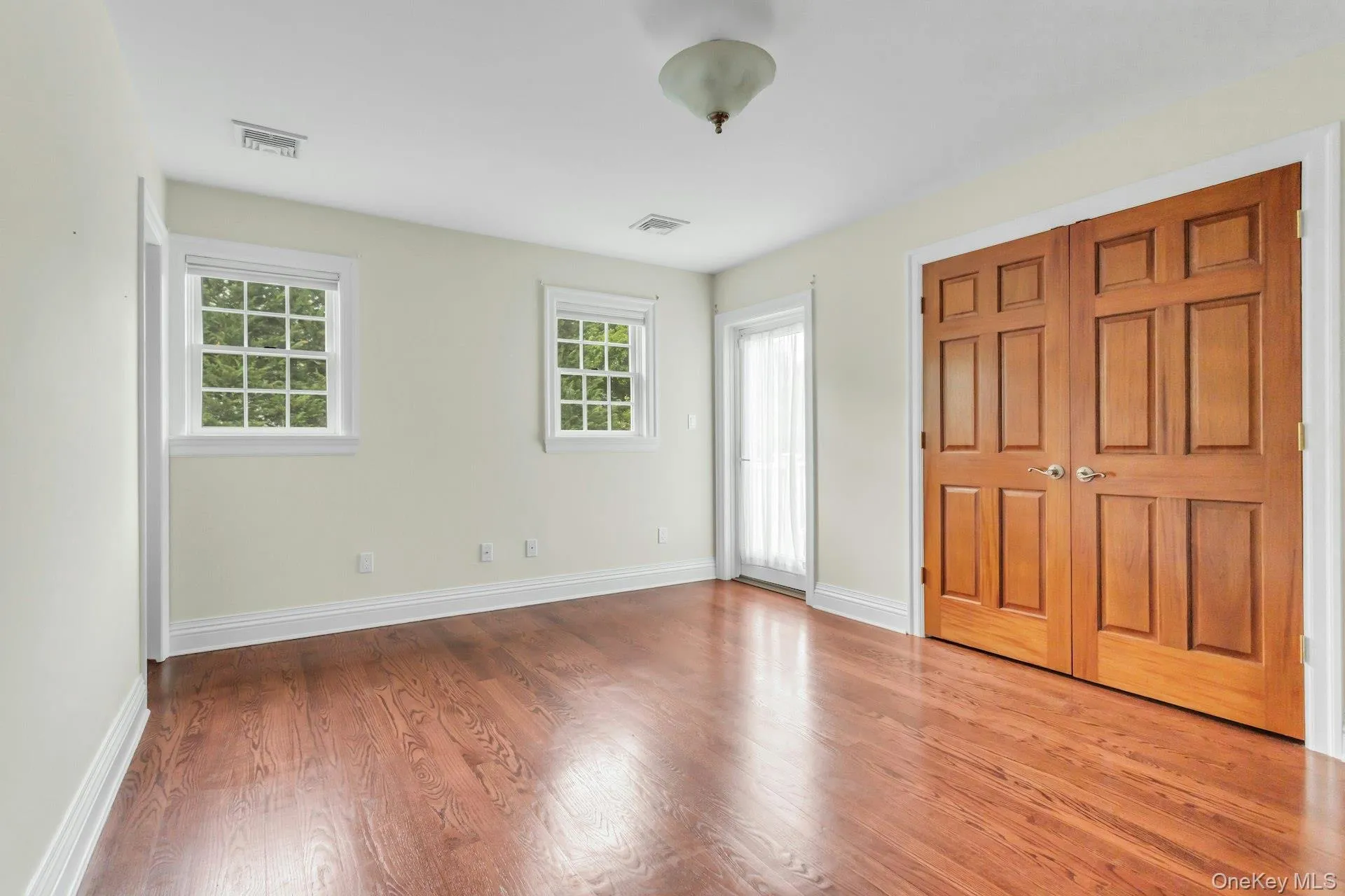 11 Plandome Drive, North Hempstead, NY, 6 Bedrooms Bedrooms, 11 Rooms Rooms,5 BathroomsBathrooms,Residential Lease,For Rent,Plandome,0,1002417 11 Plandome Drive, North Hempstead, NY, 6 Bedrooms Bedrooms, 11 Rooms Rooms,5 BathroomsBathrooms,Residential Lease,For Rent,Plandome,0,1002417