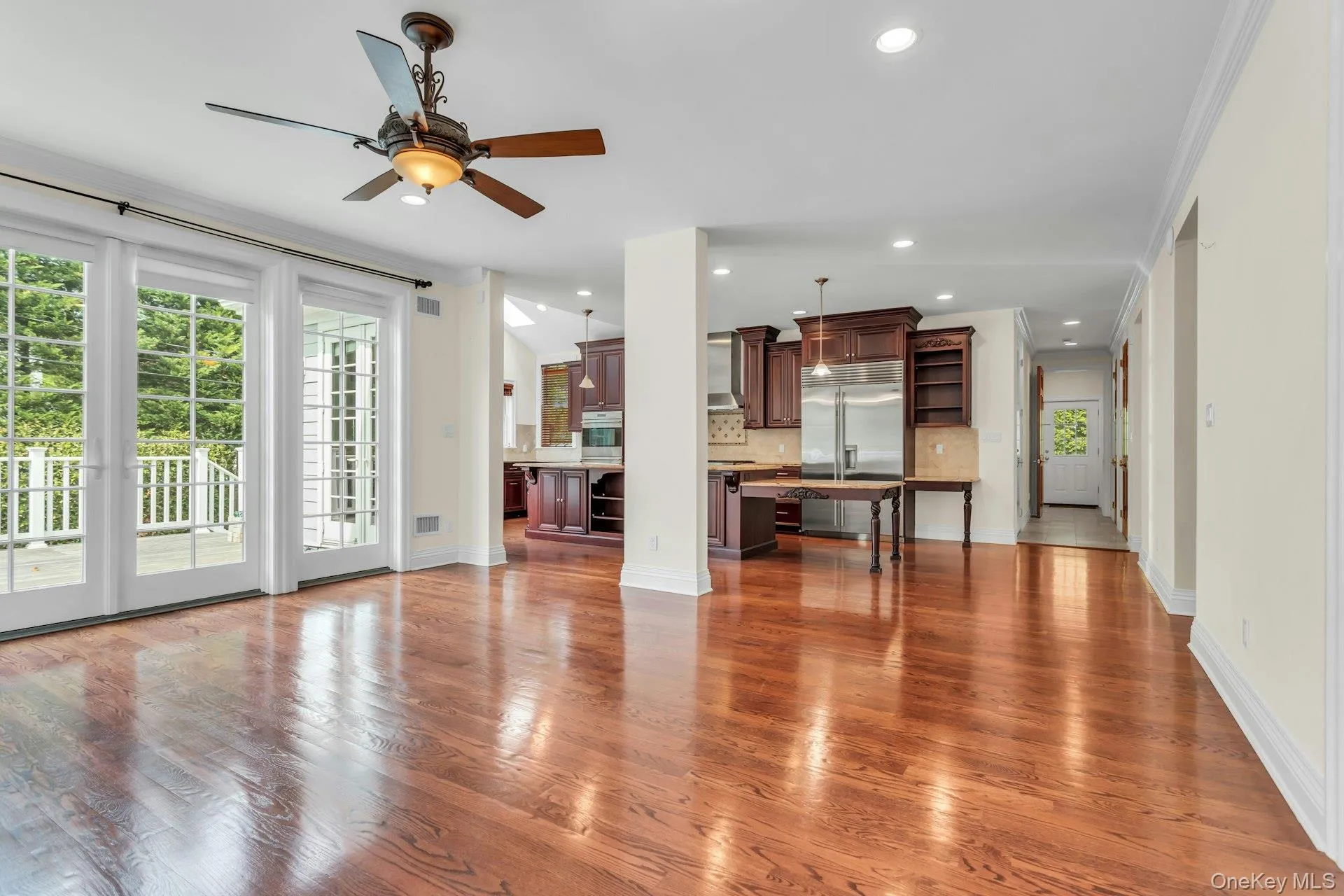 11 Plandome Drive, North Hempstead, NY, 6 Bedrooms Bedrooms, 11 Rooms Rooms,5 BathroomsBathrooms,Residential Lease,For Rent,Plandome,0,1002417 11 Plandome Drive, North Hempstead, NY, 6 Bedrooms Bedrooms, 11 Rooms Rooms,5 BathroomsBathrooms,Residential Lease,For Rent,Plandome,0,1002417