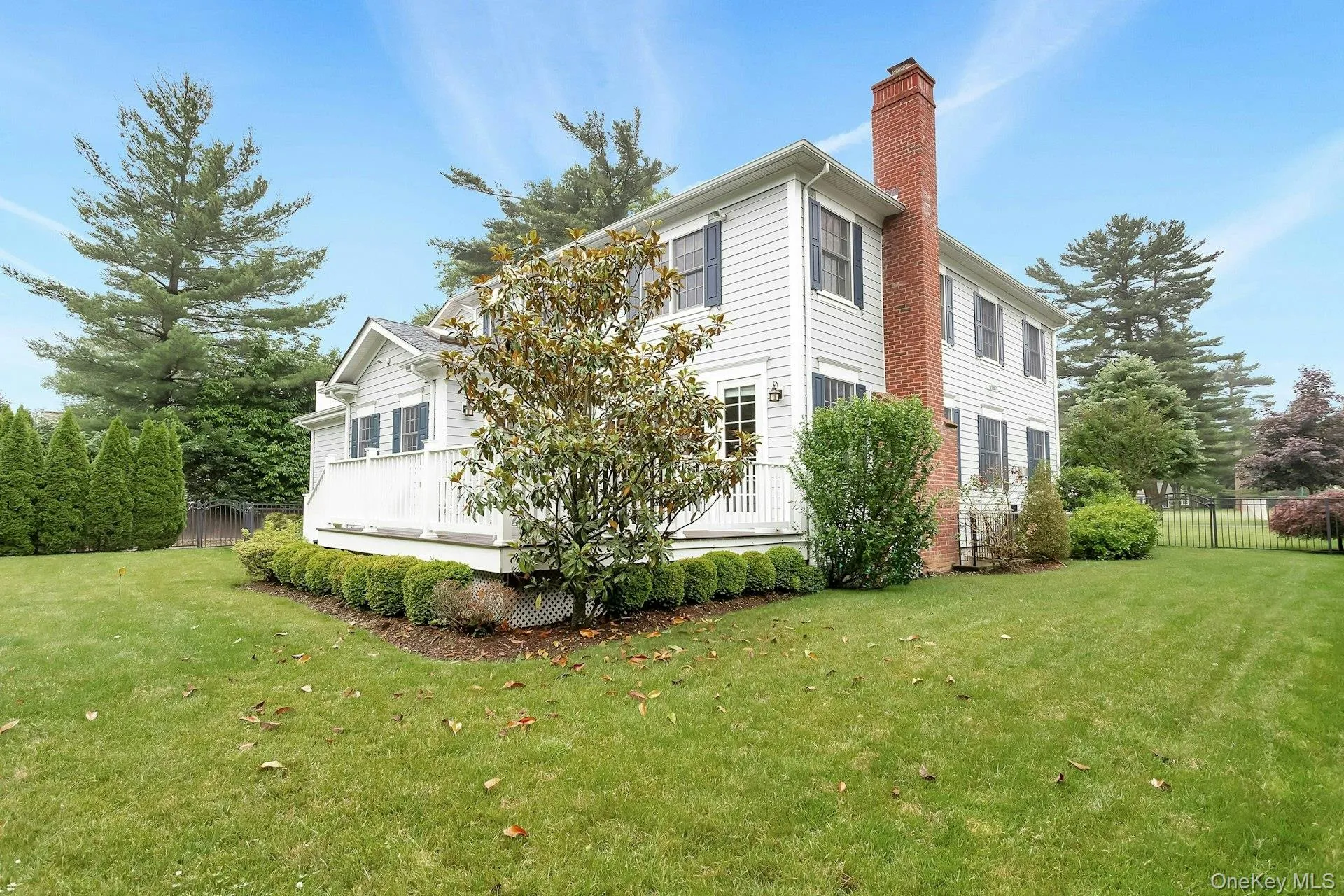 11 Plandome Drive, North Hempstead, NY, 6 Bedrooms Bedrooms, 11 Rooms Rooms,5 BathroomsBathrooms,Residential Lease,For Rent,Plandome,0,1002417 11 Plandome Drive, North Hempstead, NY, 6 Bedrooms Bedrooms, 11 Rooms Rooms,5 BathroomsBathrooms,Residential Lease,For Rent,Plandome,0,1002417